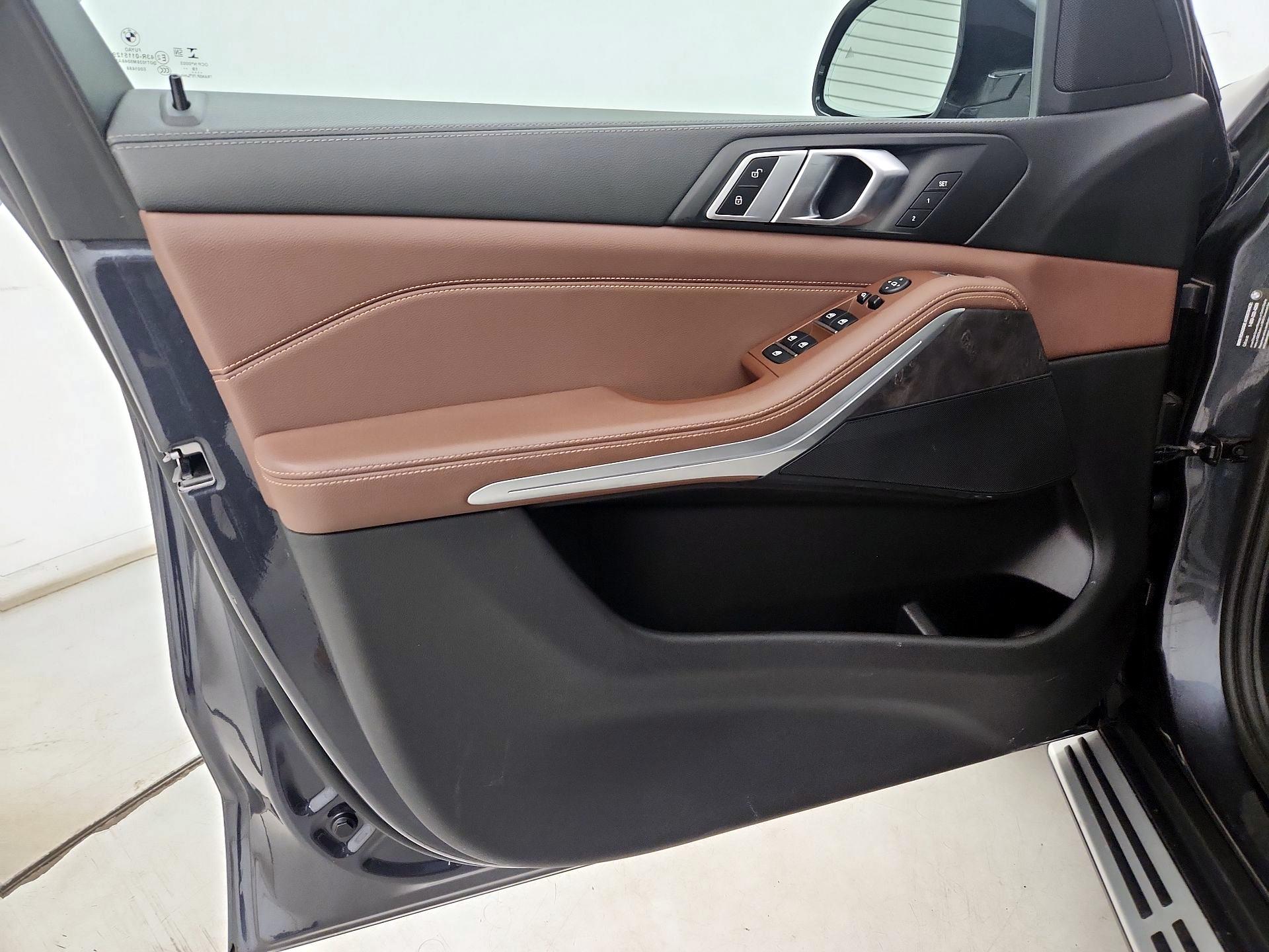 Thumbnail: 2020 BMW X5 - 12