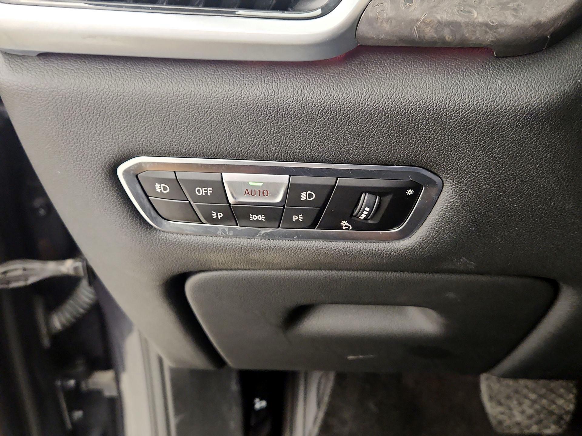 Thumbnail: 2020 BMW X5 - 13