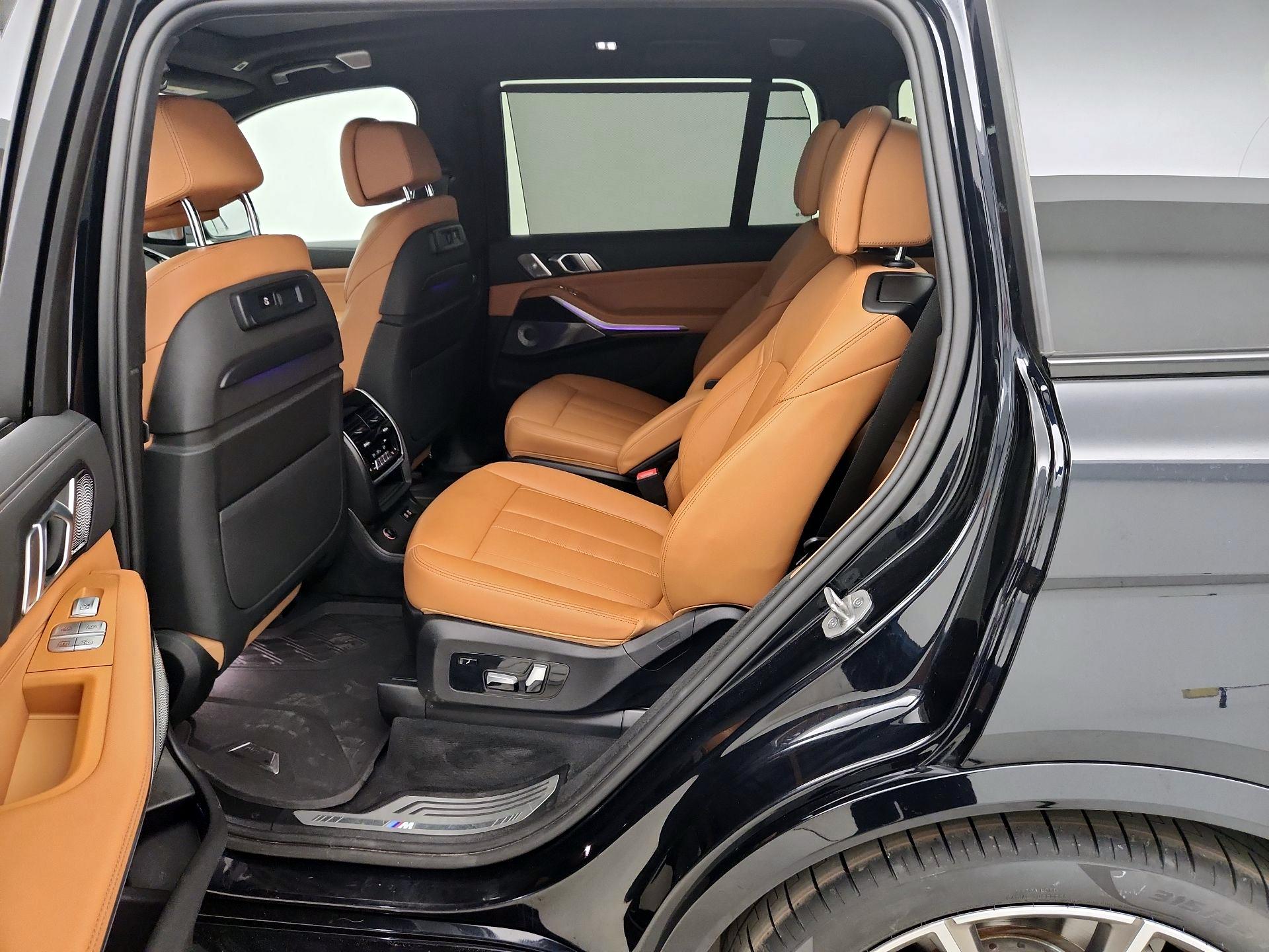 Thumbnail: 2021 BMW X7 - 20