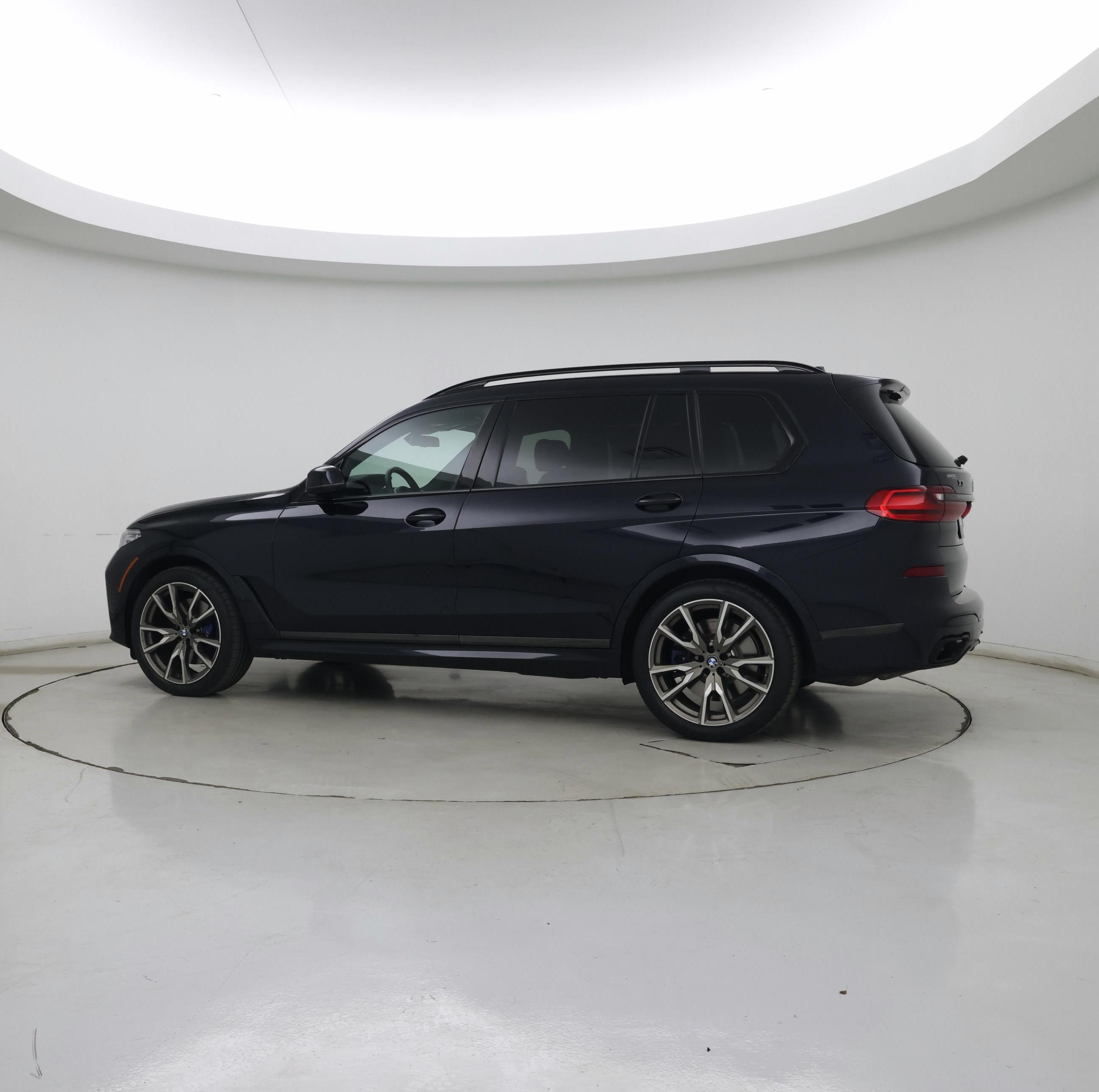 Thumbnail: 2021 BMW X7 - 3