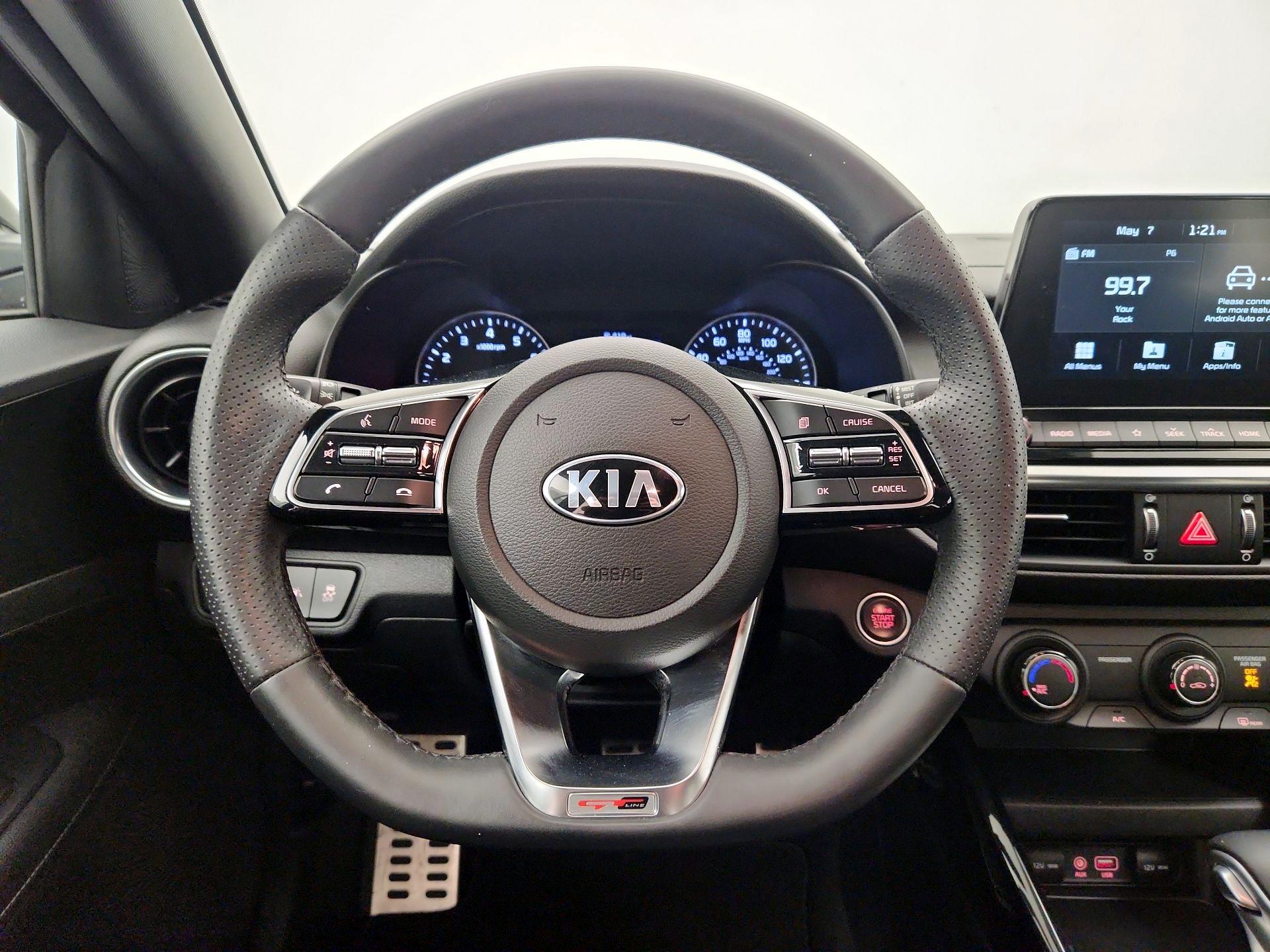 Thumbnail: 2021 Kia Forte - 10