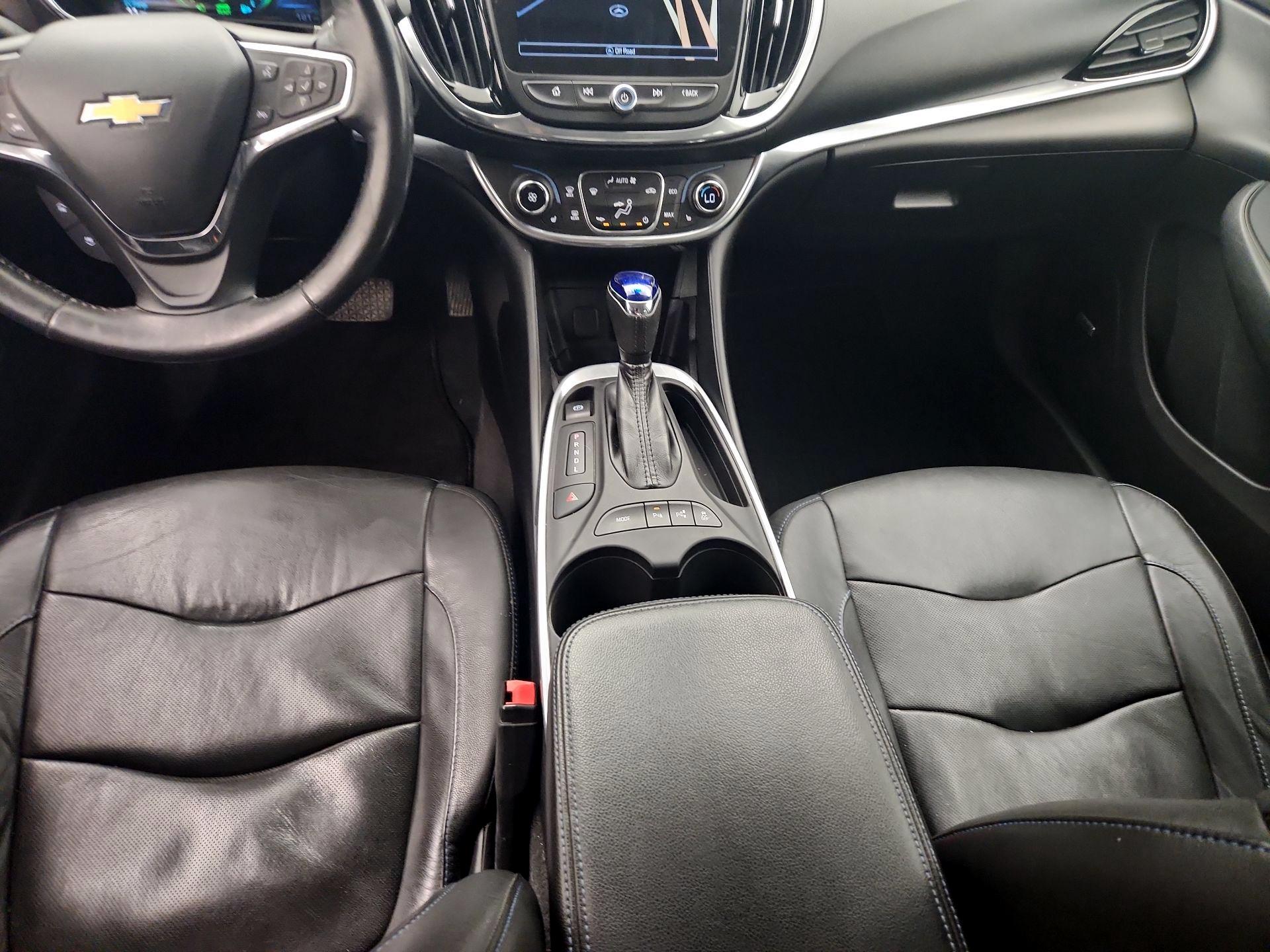 Thumbnail: 2017 Chevrolet Volt - 9