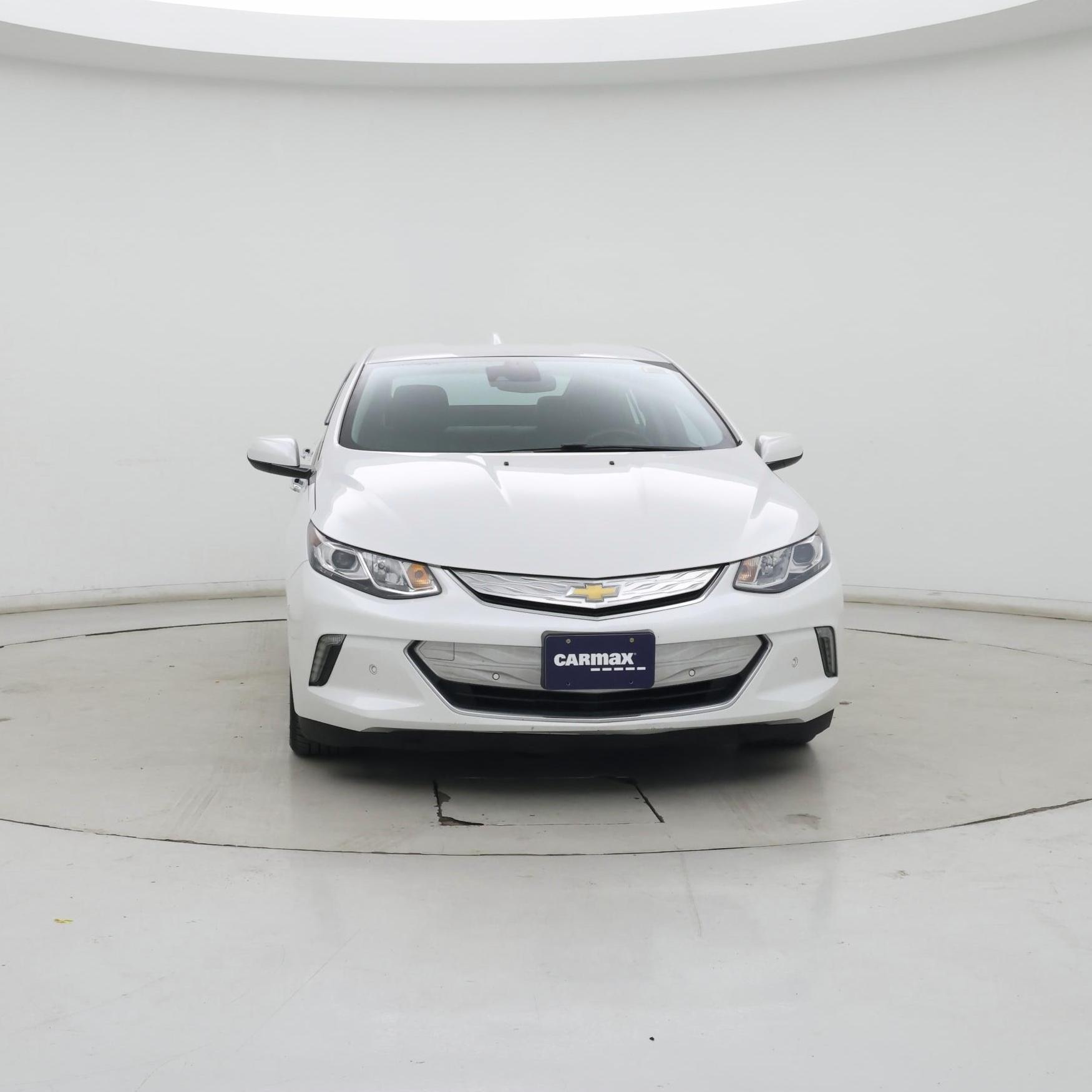 Thumbnail: 2017 Chevrolet Volt - 7