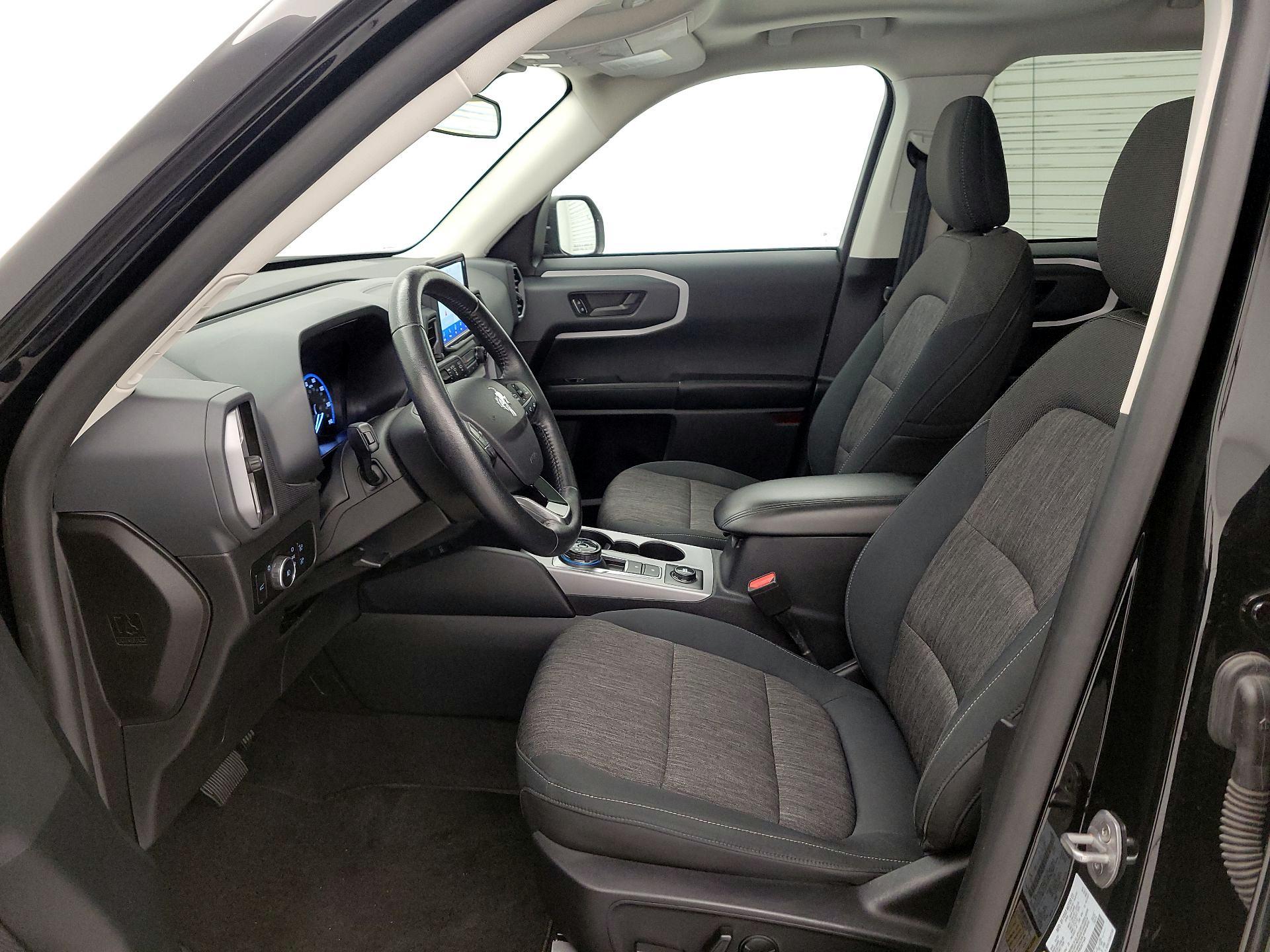 Thumbnail: 2023 Ford Bronco Sport - 11