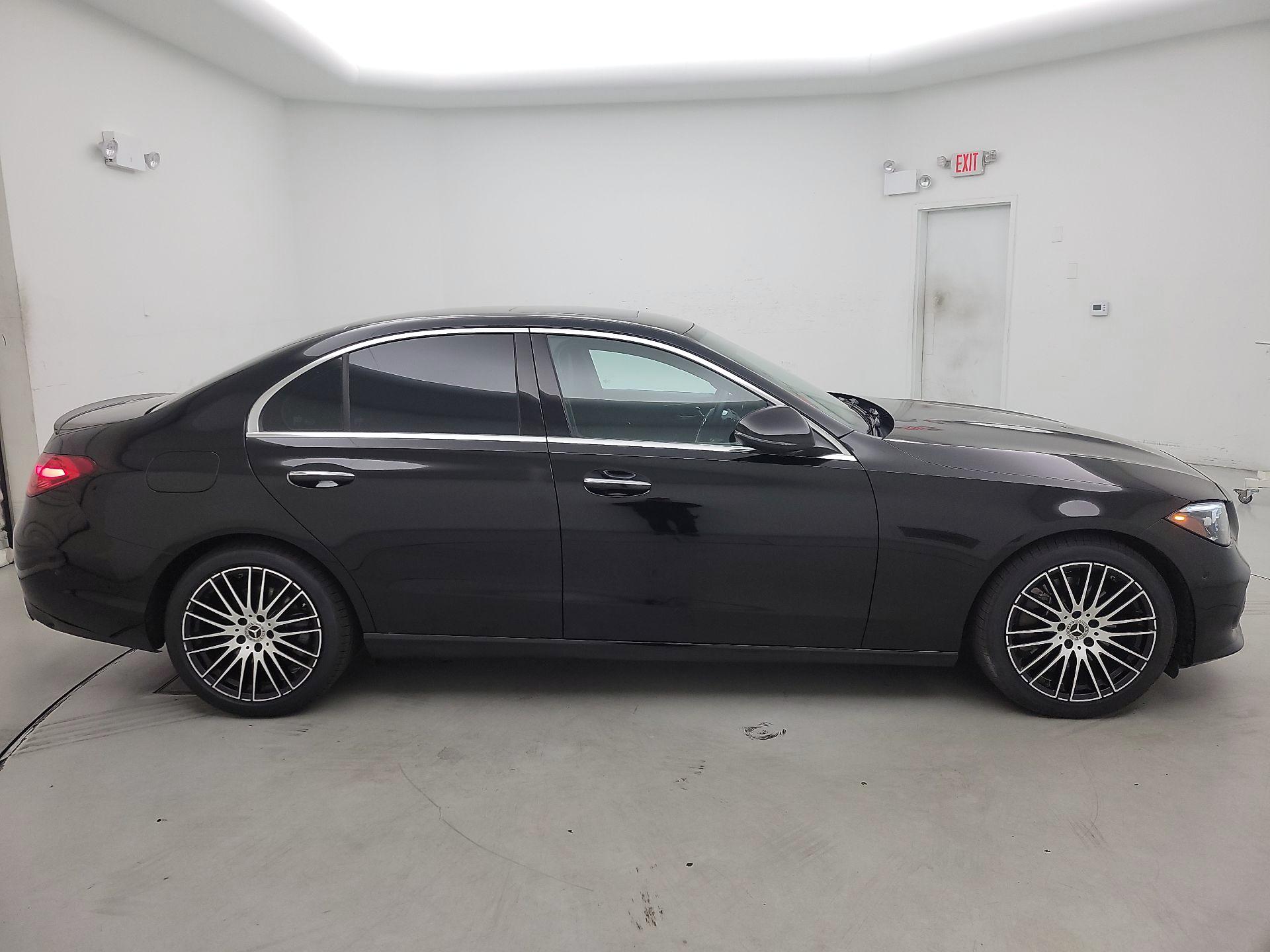 Thumbnail: 2025 Mercedes-Benz C-Class - 4