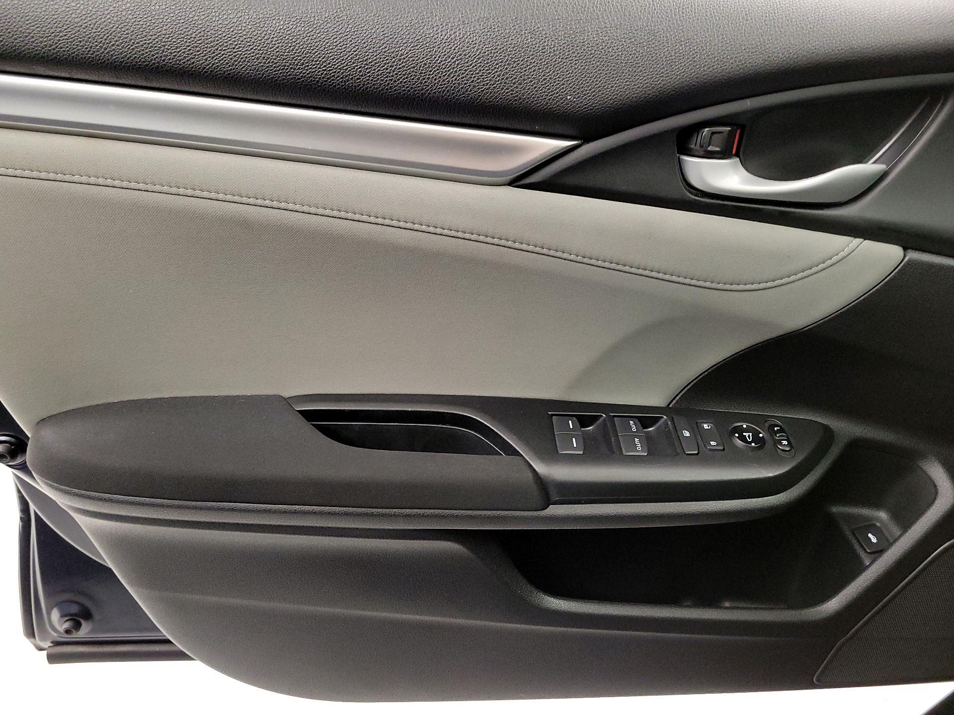 Thumbnail: 2020 Honda Civic - 12