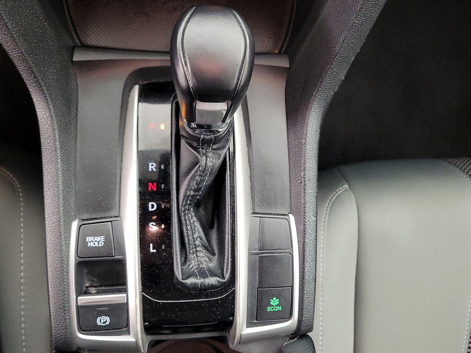 Thumbnail: 2020 Honda Civic - 17