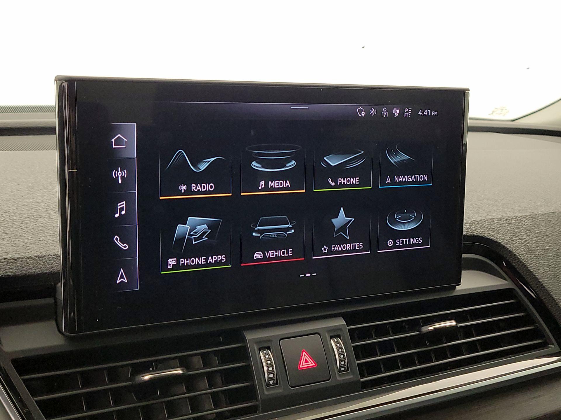 Thumbnail: 2021 Audi Q5 - 15