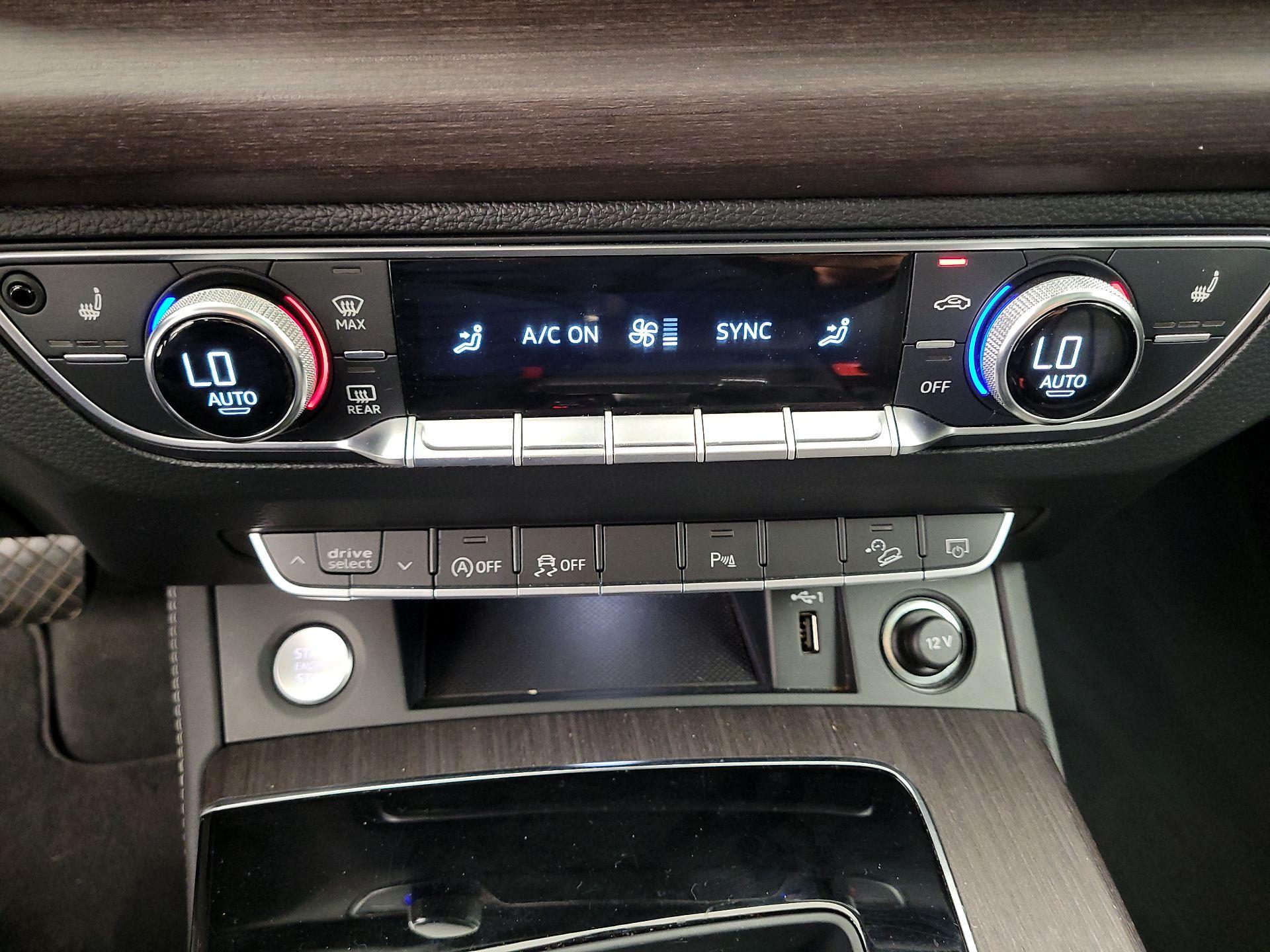 Thumbnail: 2021 Audi Q5 - 16