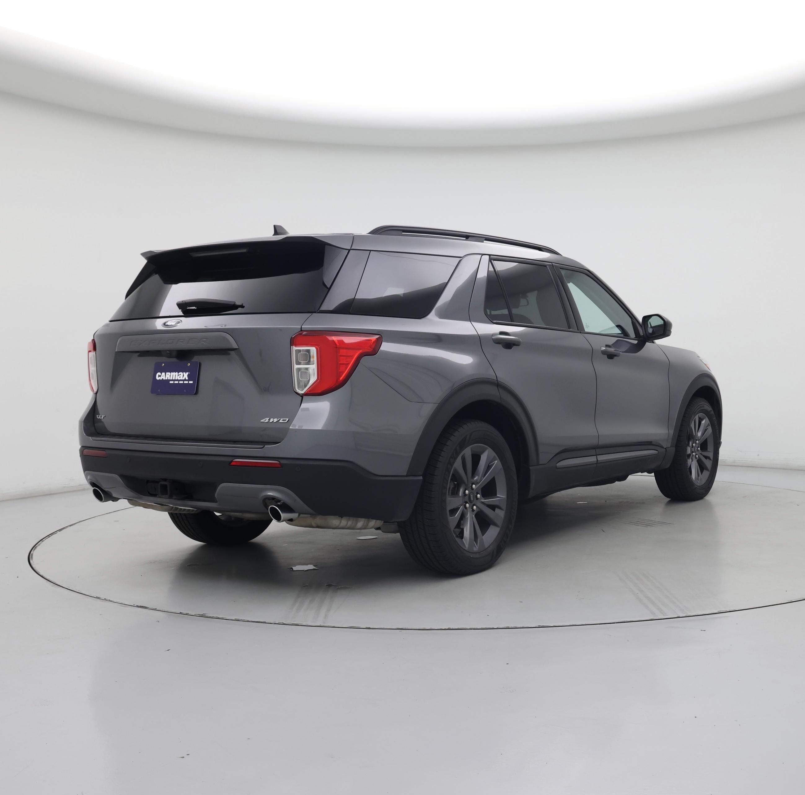 Thumbnail: 2023 Ford Explorer - 8