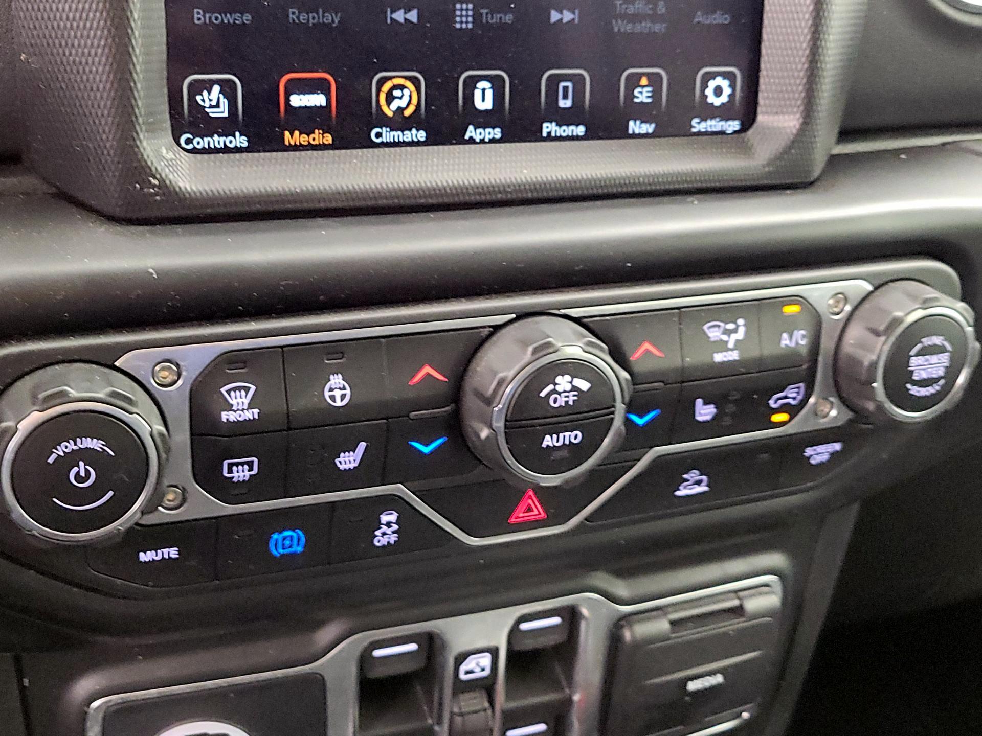 Thumbnail: 2021 Jeep Wrangler - 17