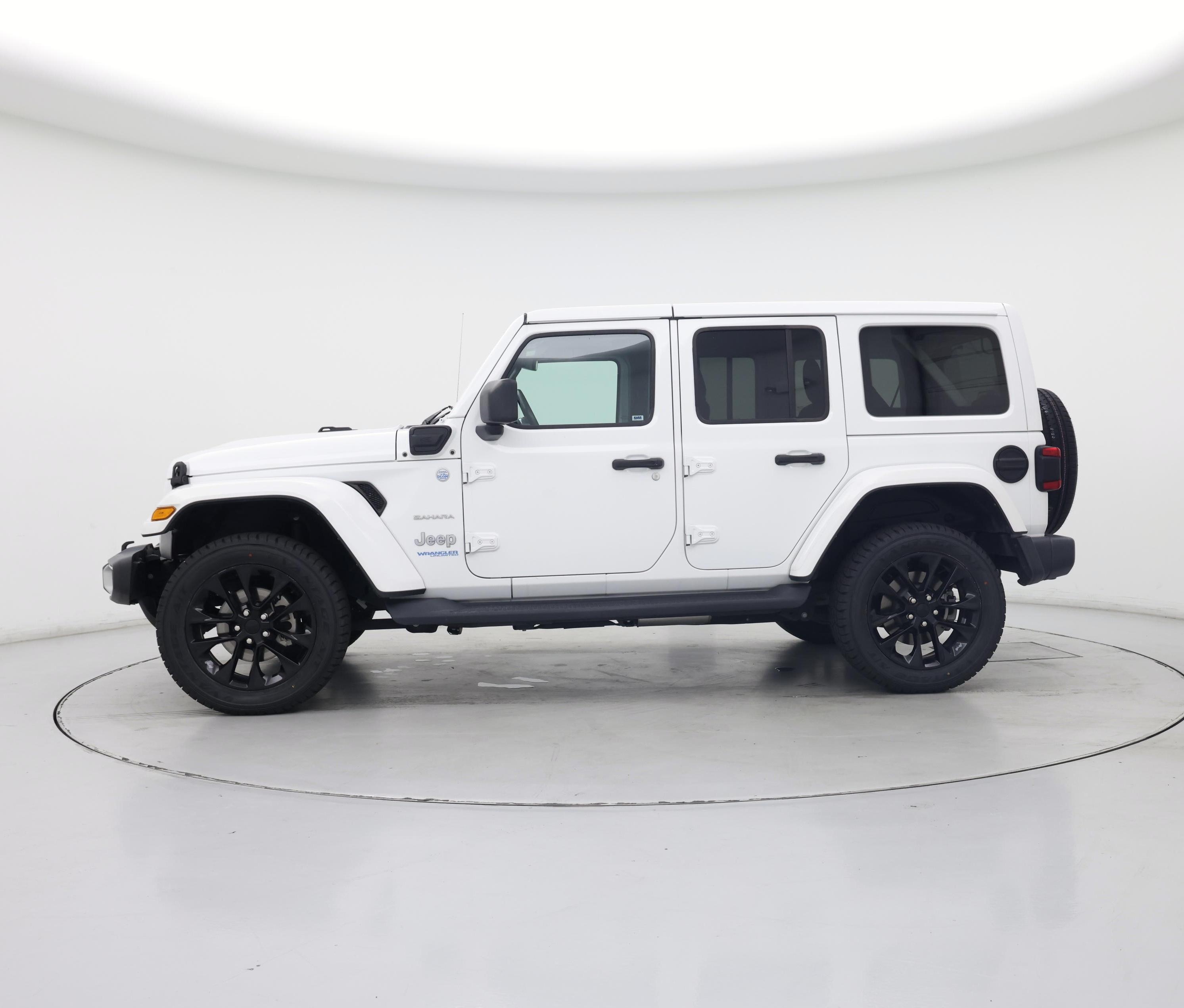 Thumbnail: 2021 Jeep Wrangler - 3