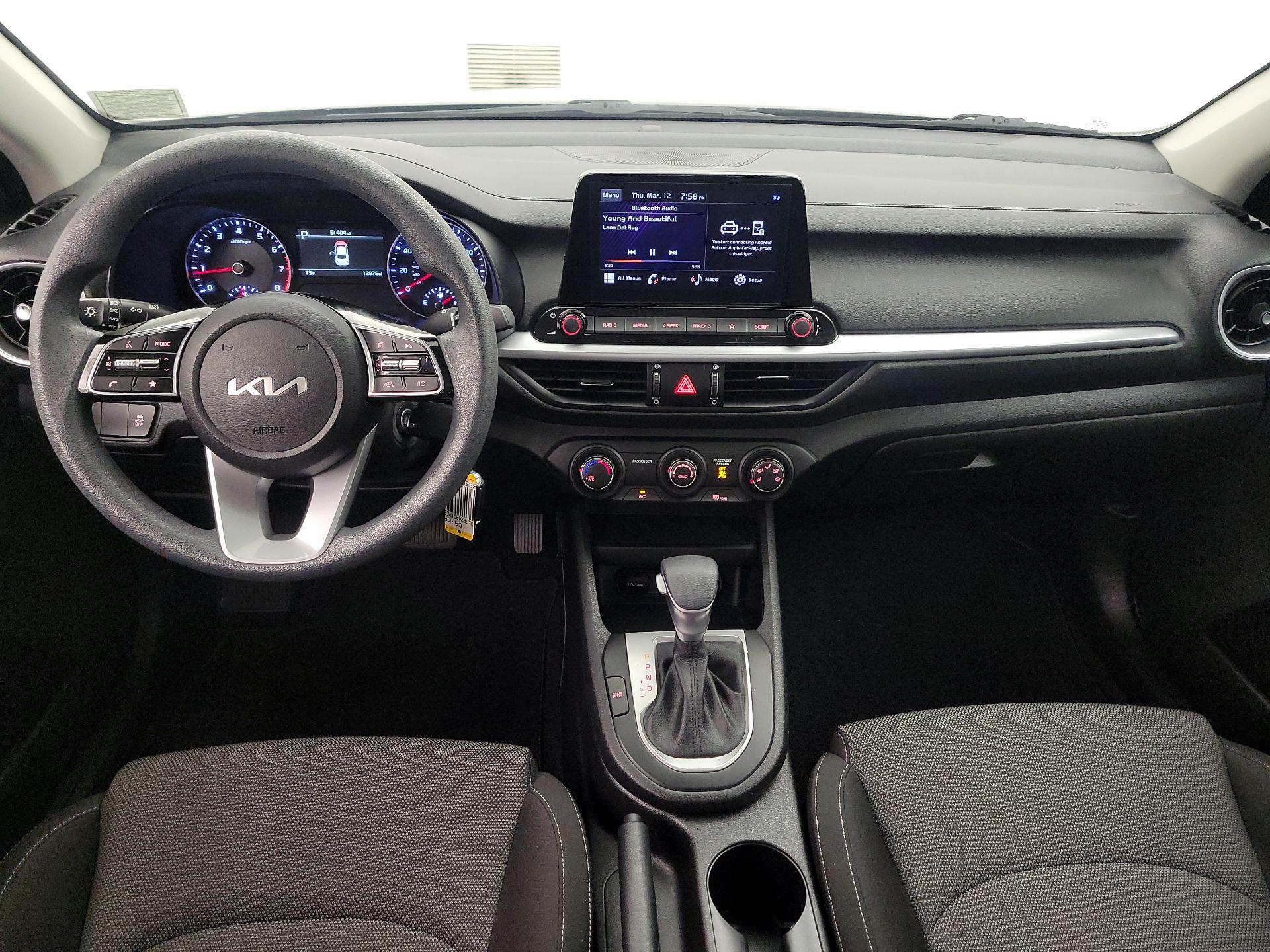 Thumbnail: 2023 Kia Forte - 9