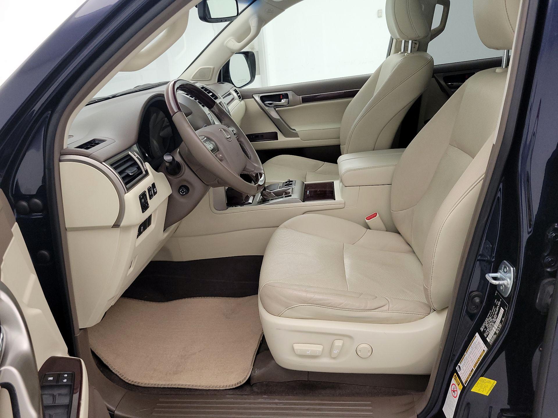 Thumbnail: 2019 Lexus GX - 11