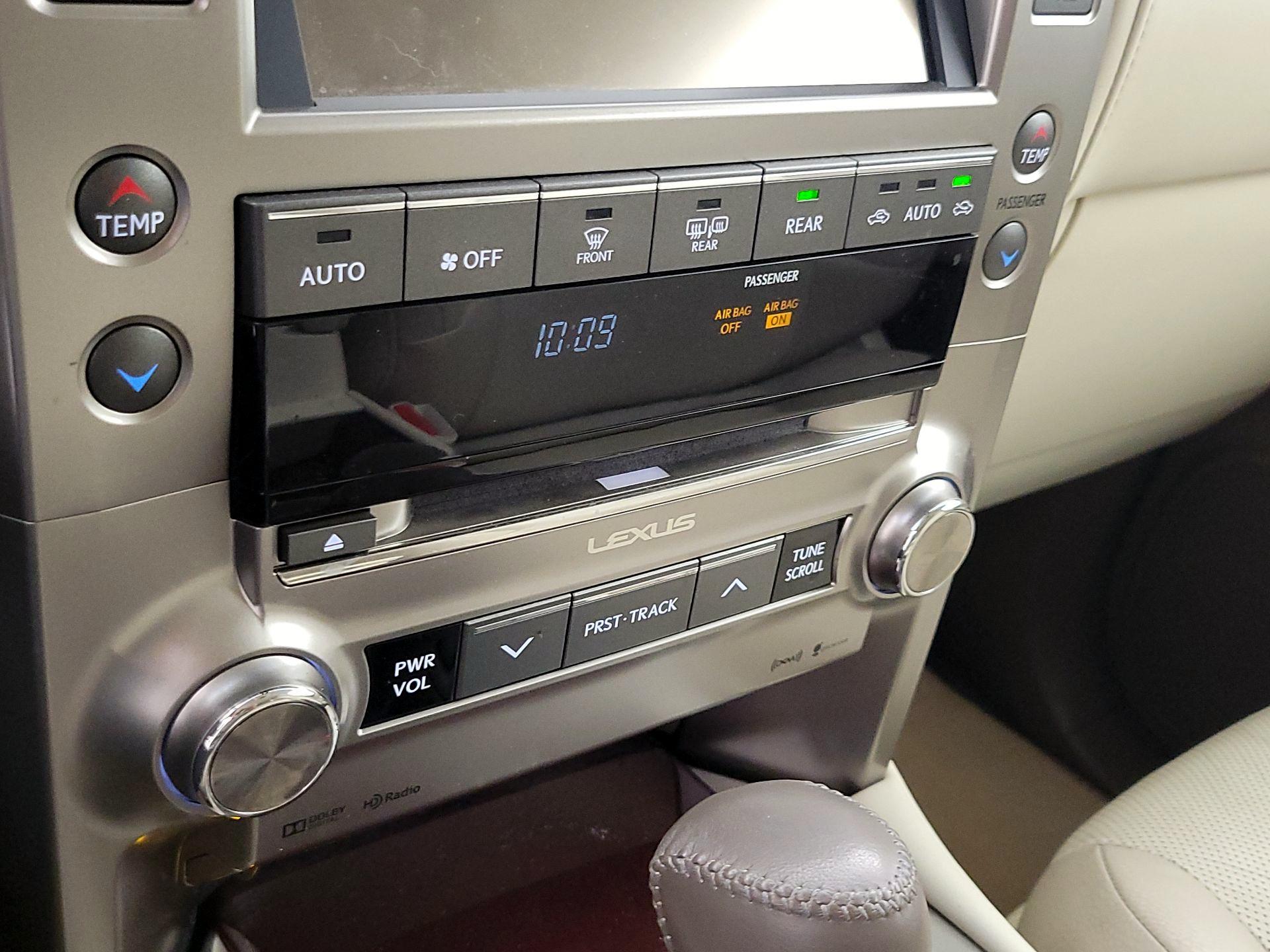 Thumbnail: 2019 Lexus GX - 16