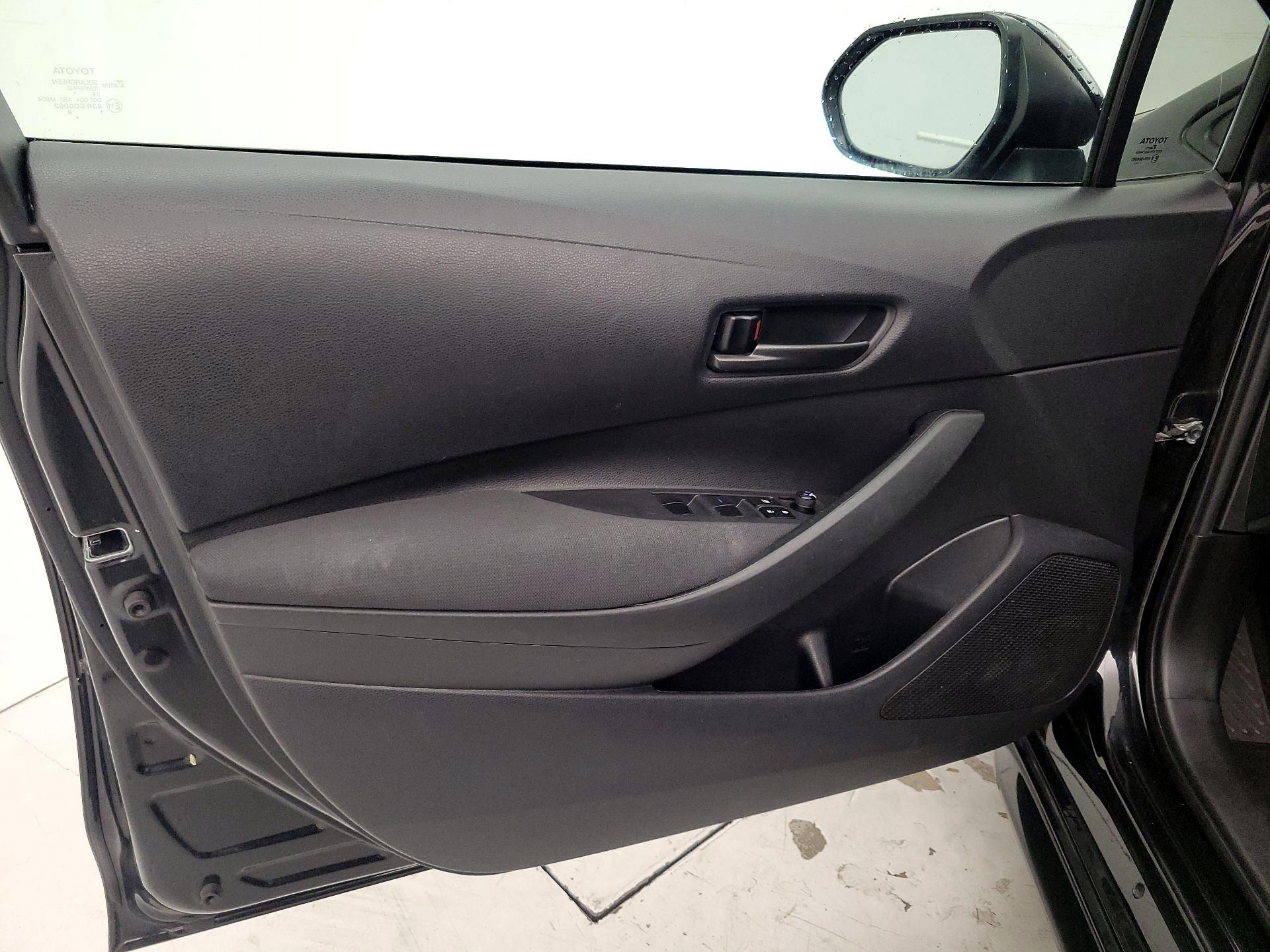 Thumbnail: 2022 Toyota Corolla - 12