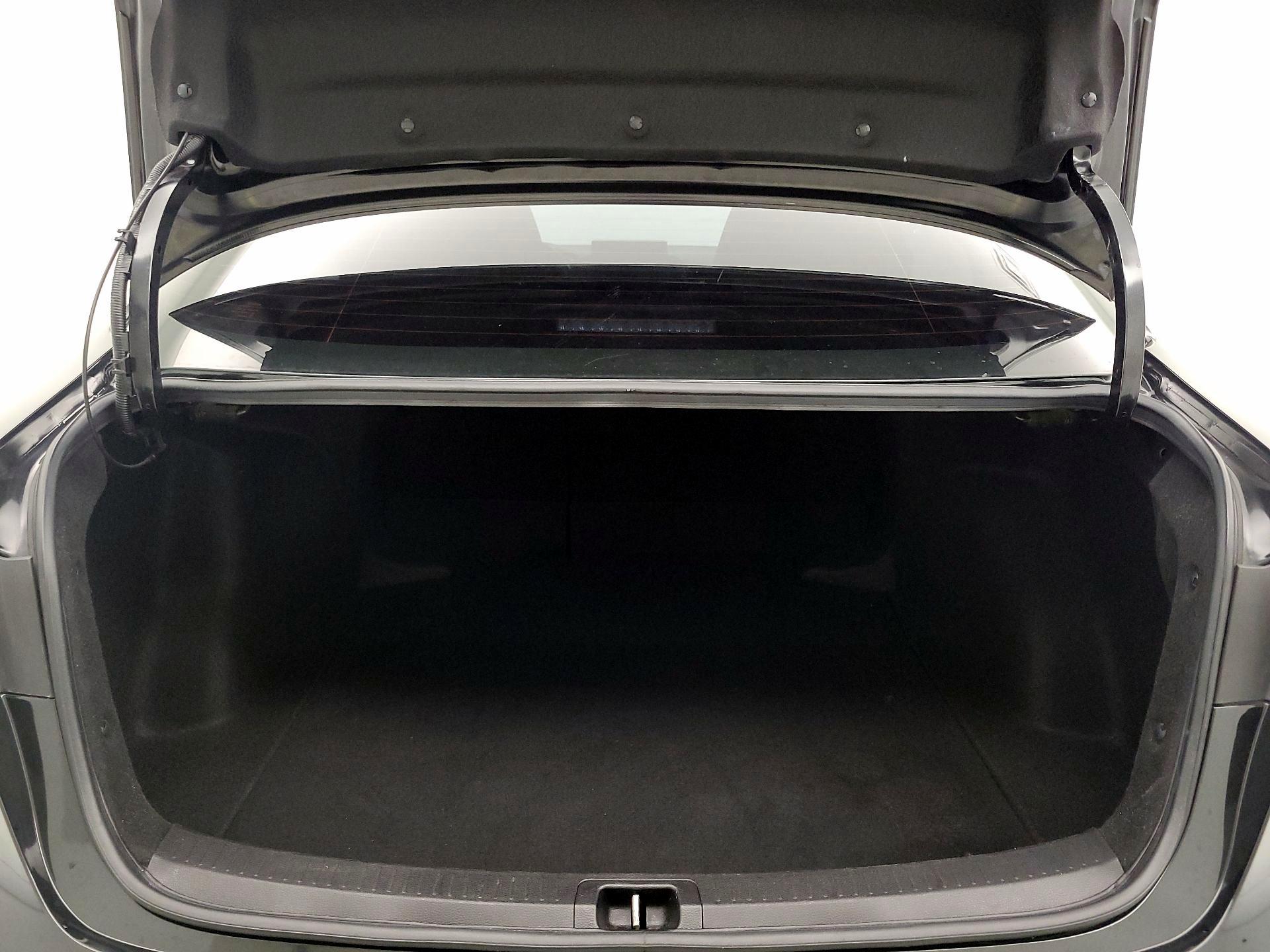 Thumbnail: 2022 Toyota Corolla - 20