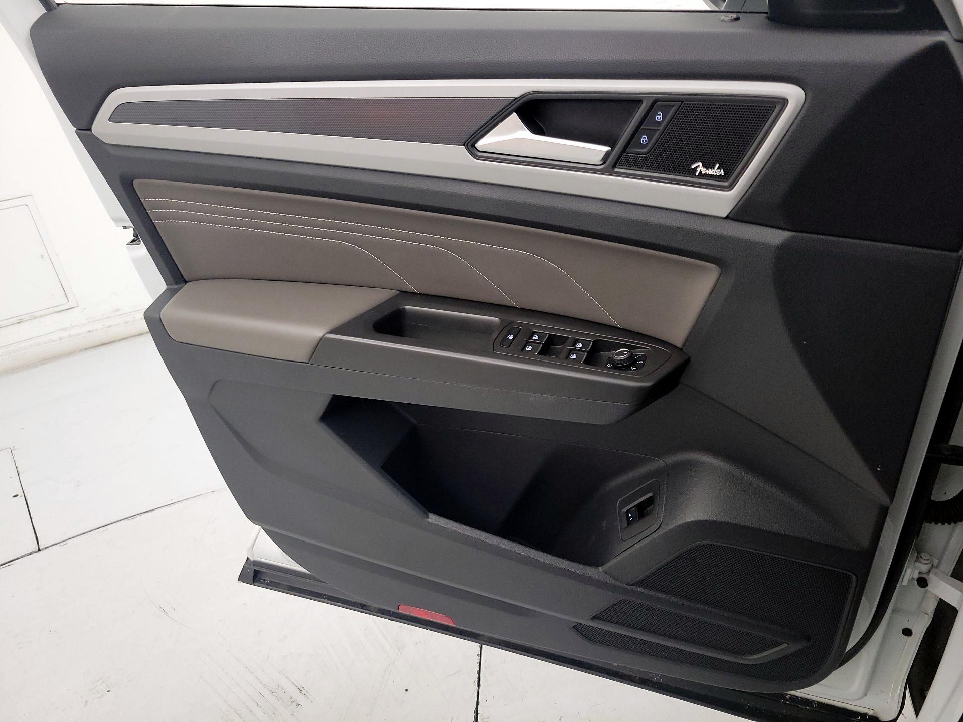 Thumbnail: 2023 Volkswagen Atlas - 12