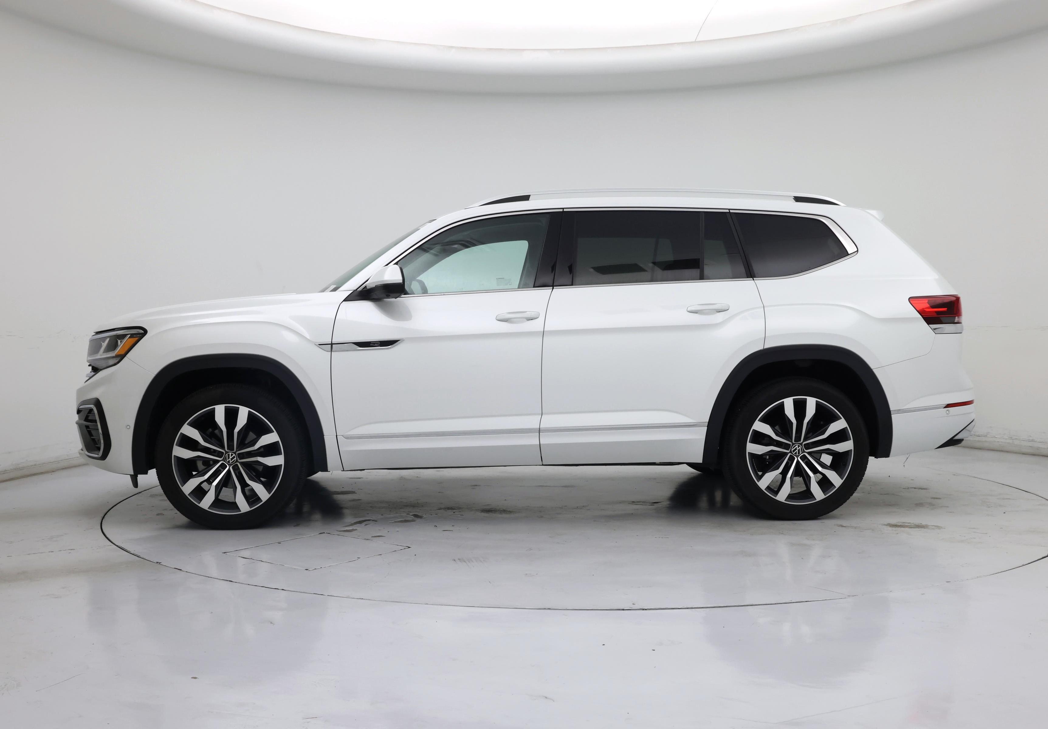 Thumbnail: 2023 Volkswagen Atlas - 3