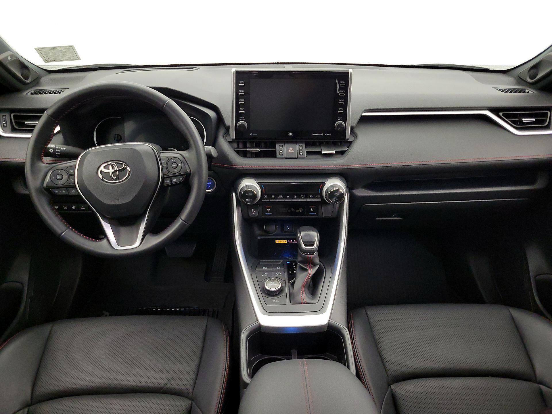 Thumbnail: 2022 Toyota RAV4 - 9