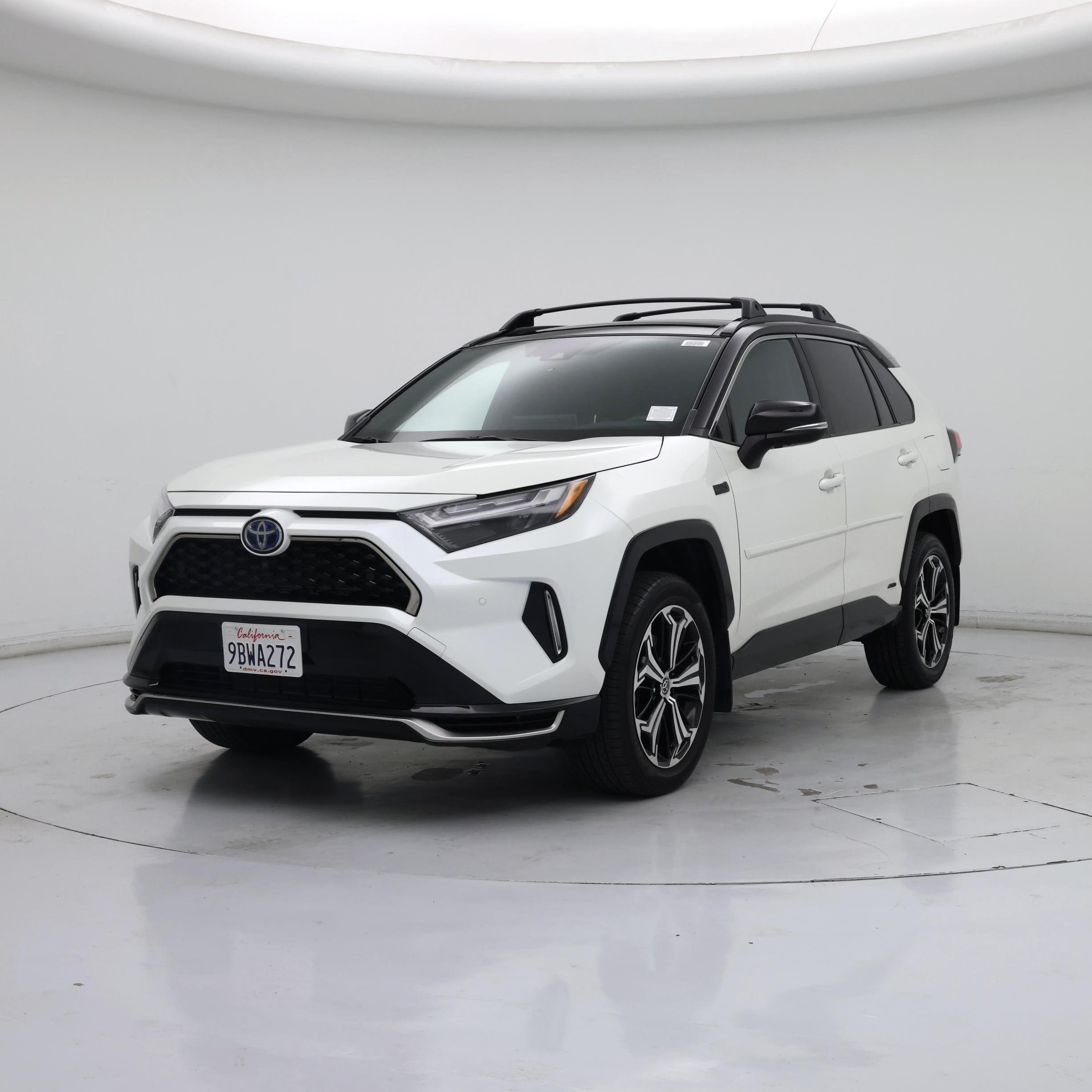 Thumbnail: 2022 Toyota RAV4 - 4