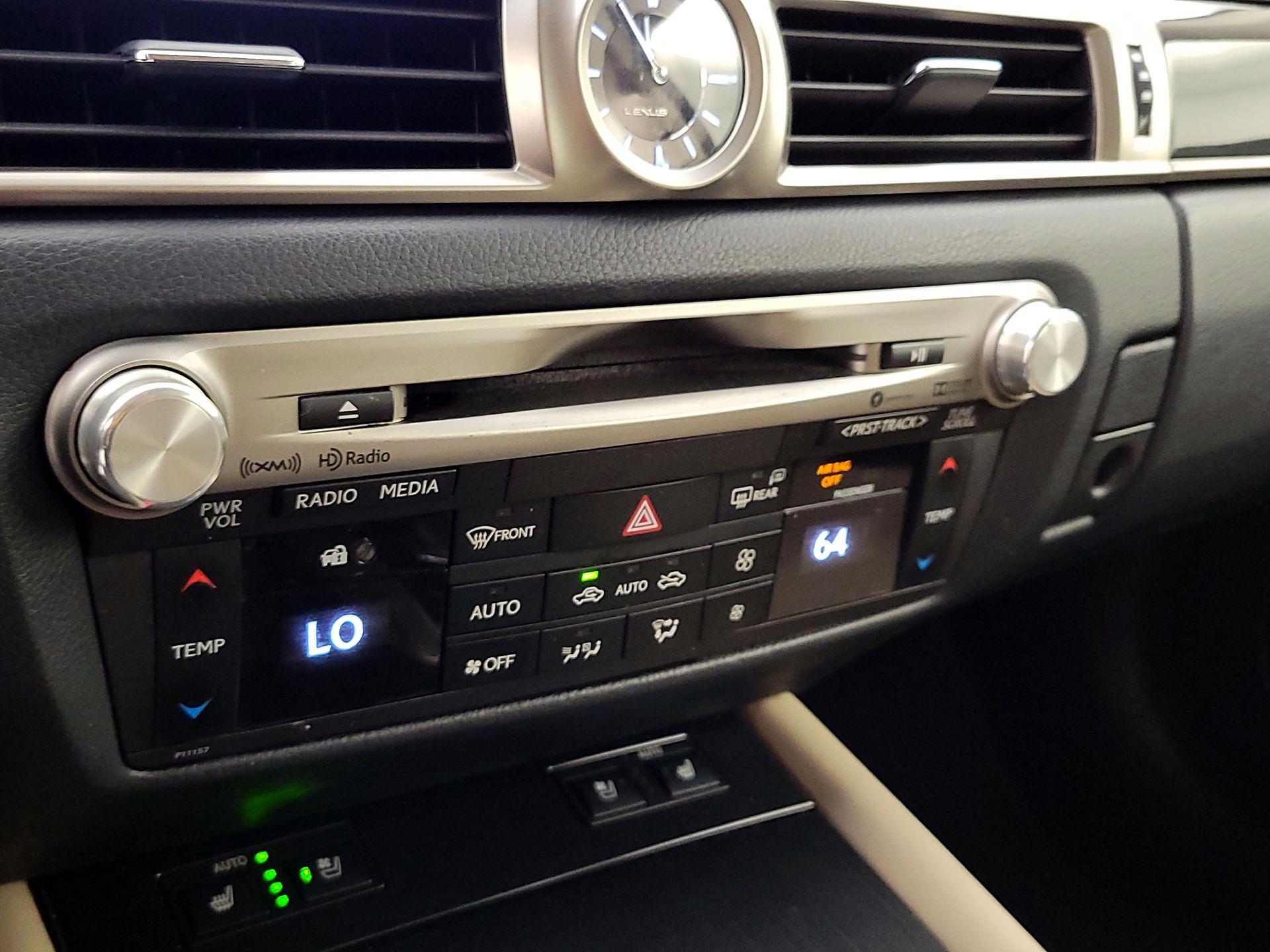 Thumbnail: 2016 Lexus GS - 17