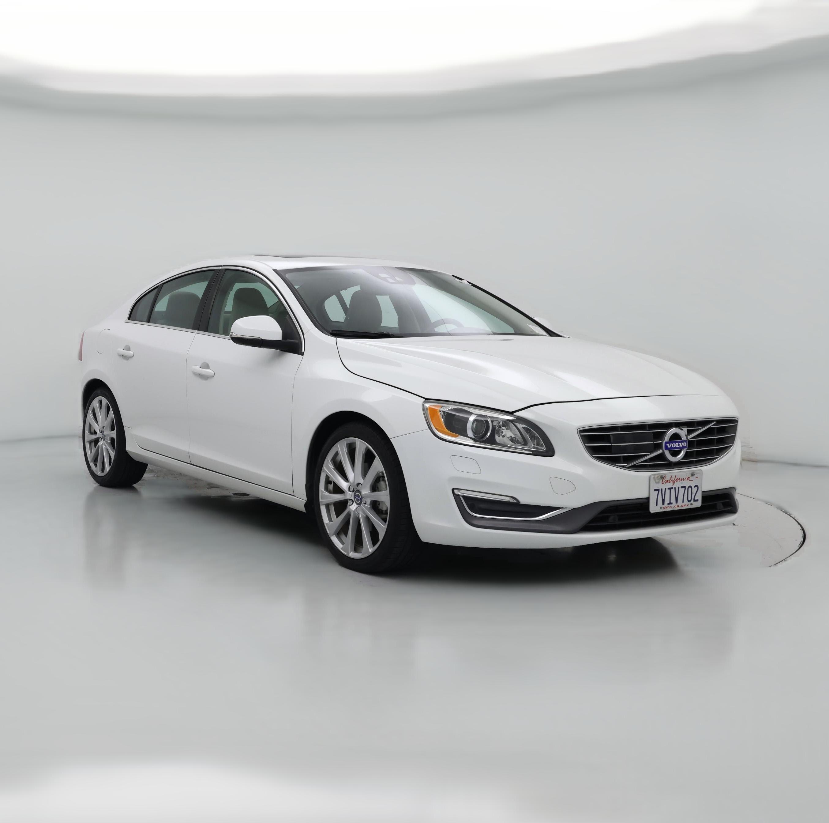 Thumbnail: 2016 Volvo S60 - 1