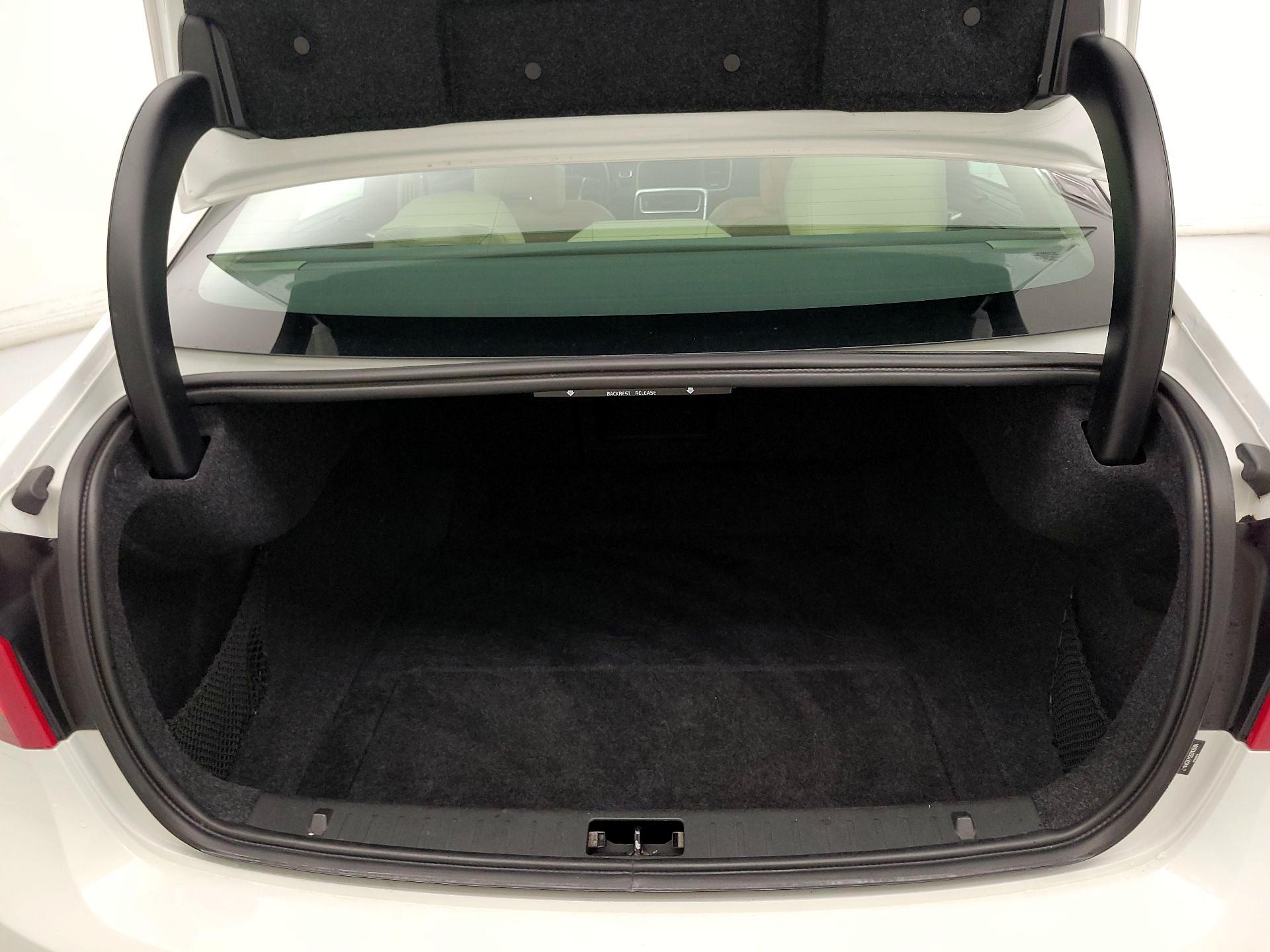 Thumbnail: 2016 Volvo S60 - 19