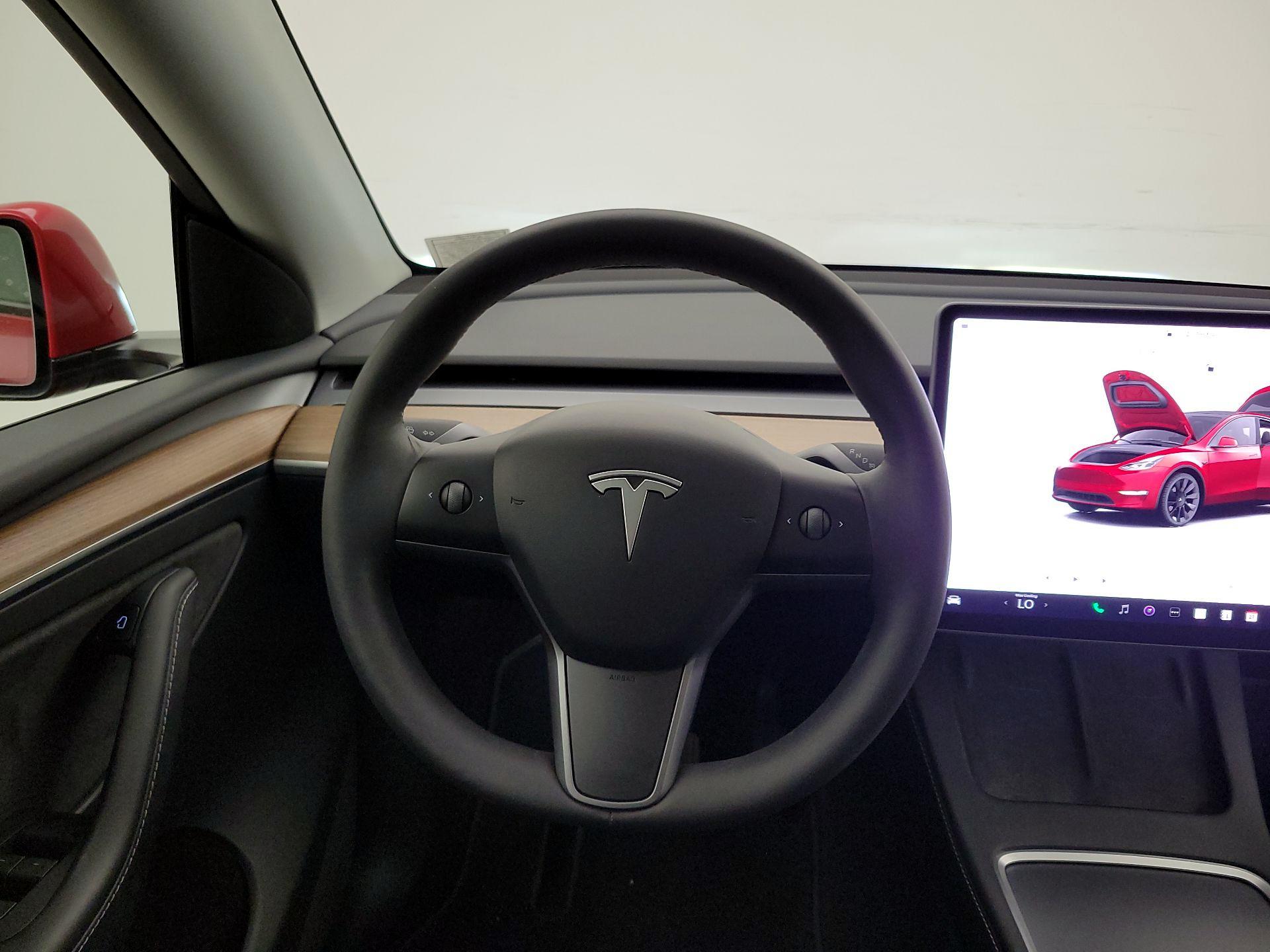 Thumbnail: 2022 Tesla Model Y - 10