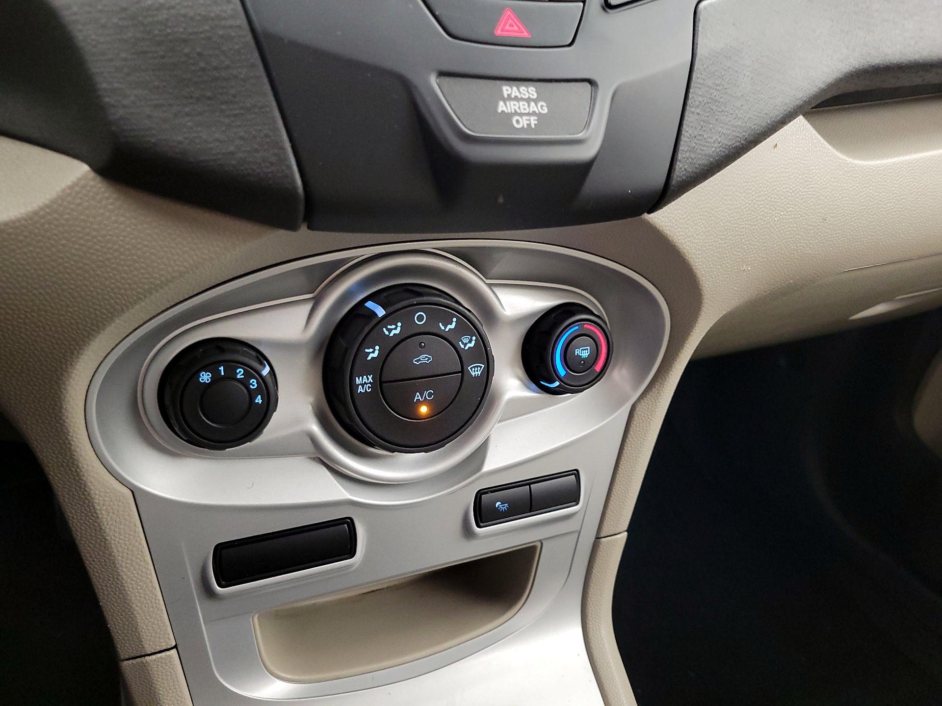 Thumbnail: 2017 Ford Fiesta - 15