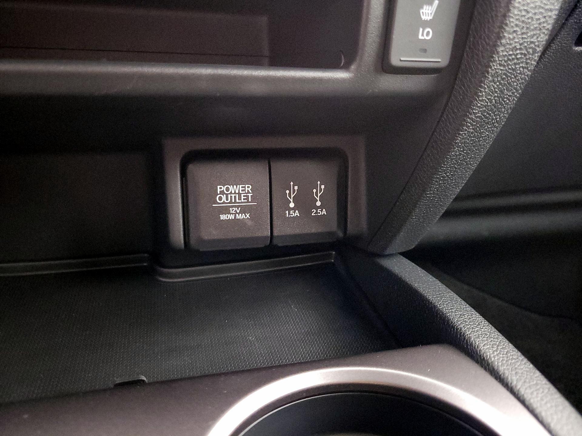 Thumbnail: 2016 Honda Pilot - 18