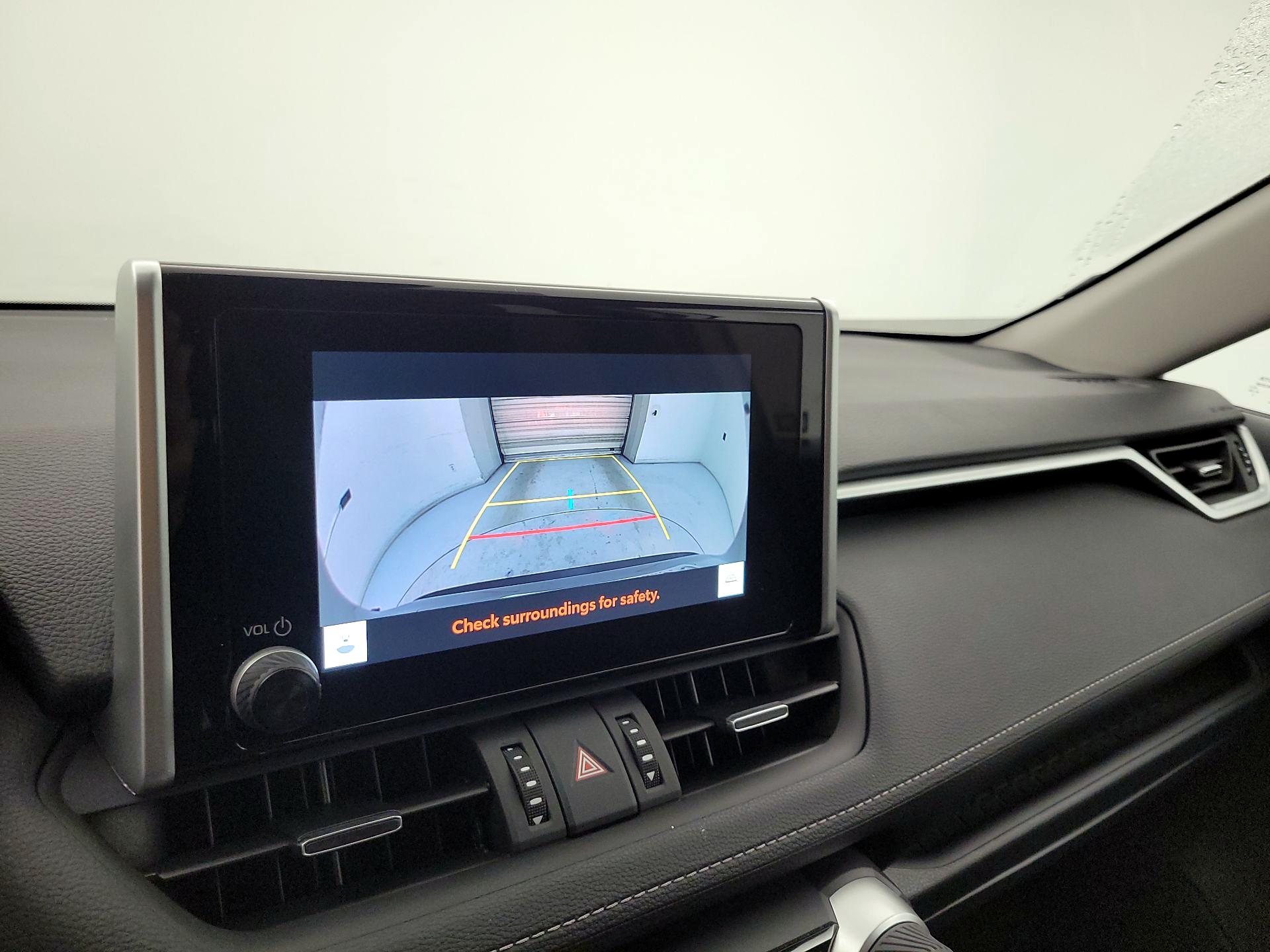 Thumbnail: 2025 Toyota RAV4 - 14