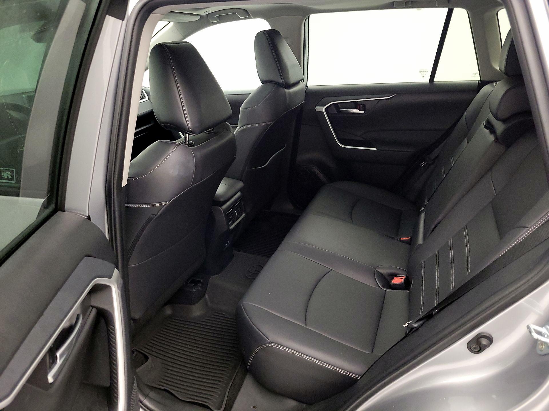 Thumbnail: 2025 Toyota RAV4 - 19