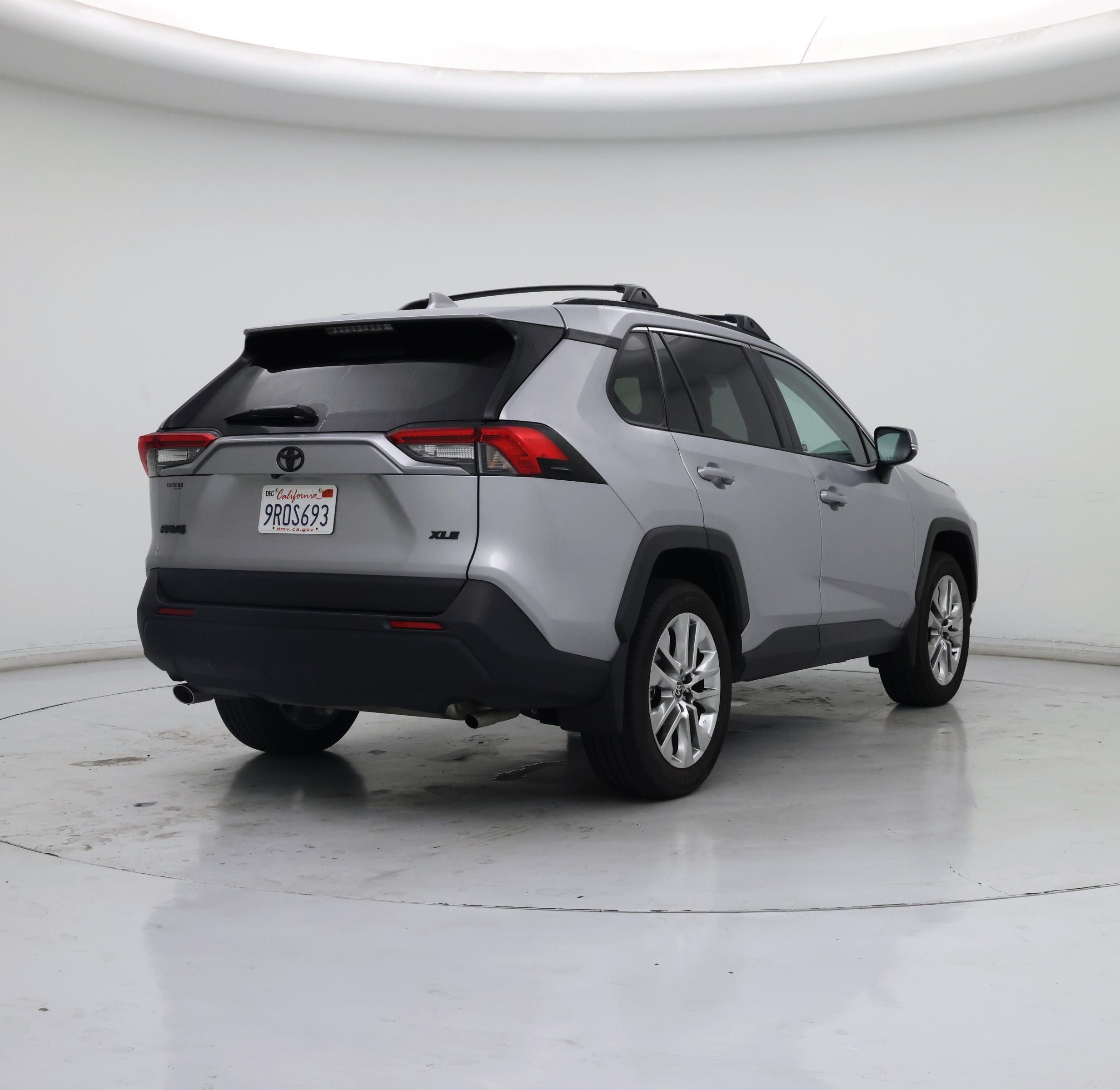 Thumbnail: 2025 Toyota RAV4 - 8