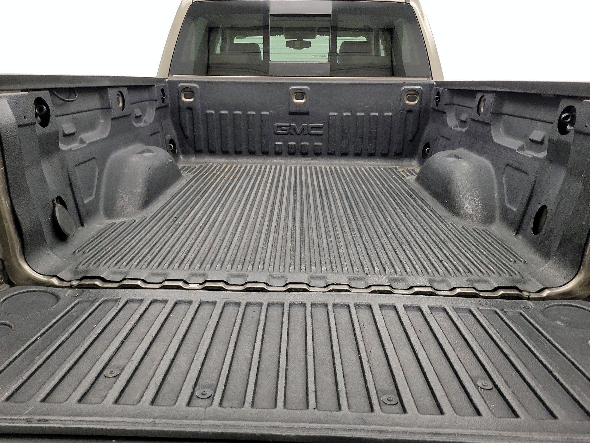 Thumbnail: 2015 GMC Sierra 1500 - 20