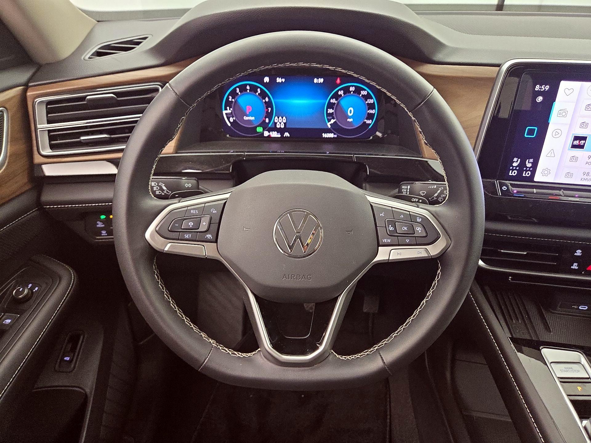 Thumbnail: 2025 Volkswagen Atlas - 10