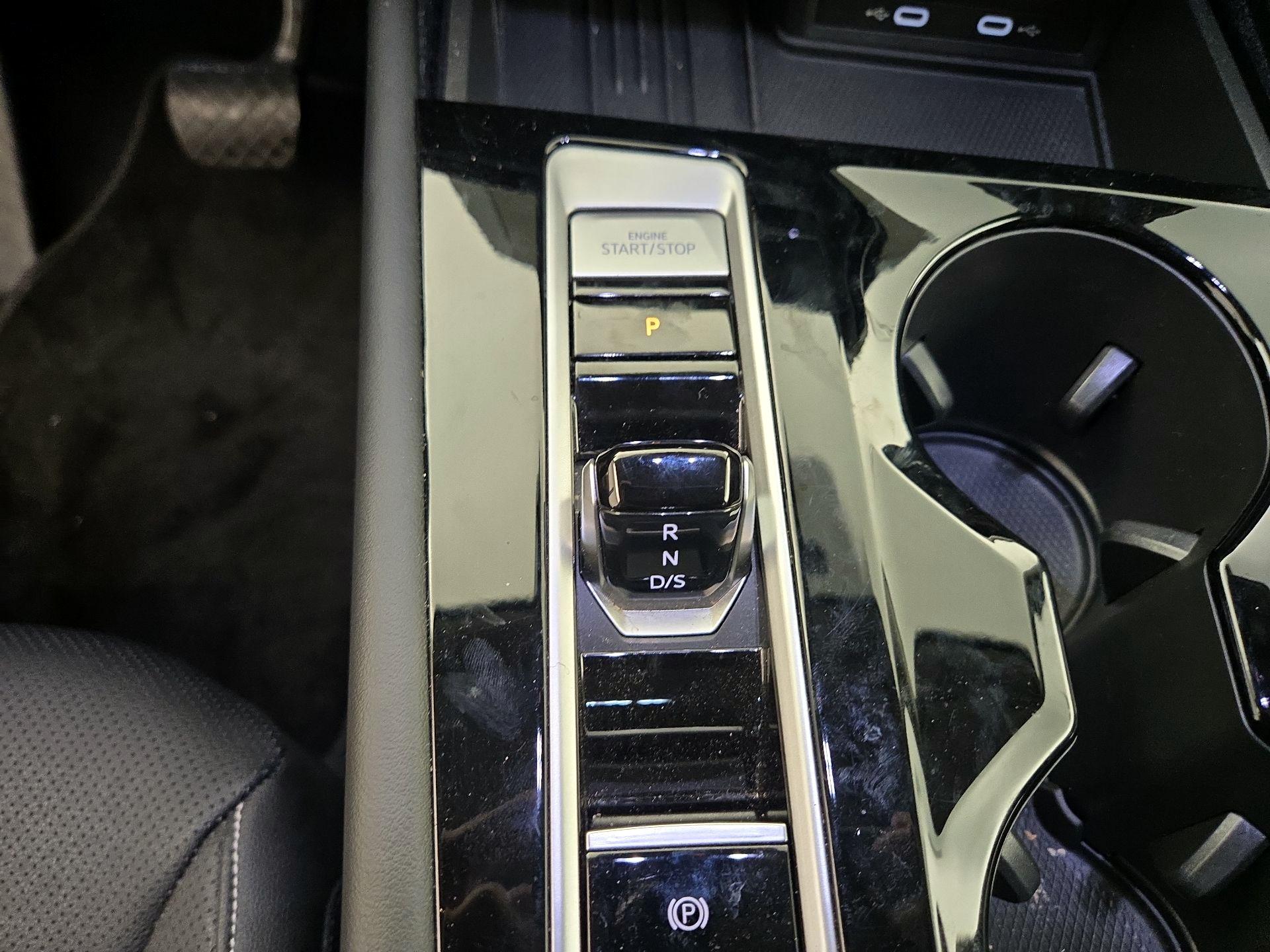 Thumbnail: 2025 Volkswagen Atlas - 17