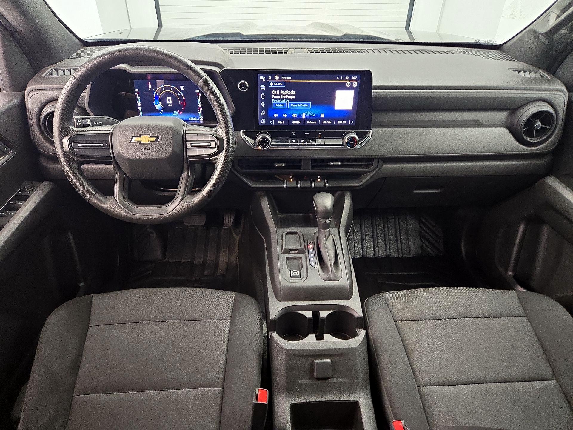 Thumbnail: 2023 Chevrolet Colorado - 9