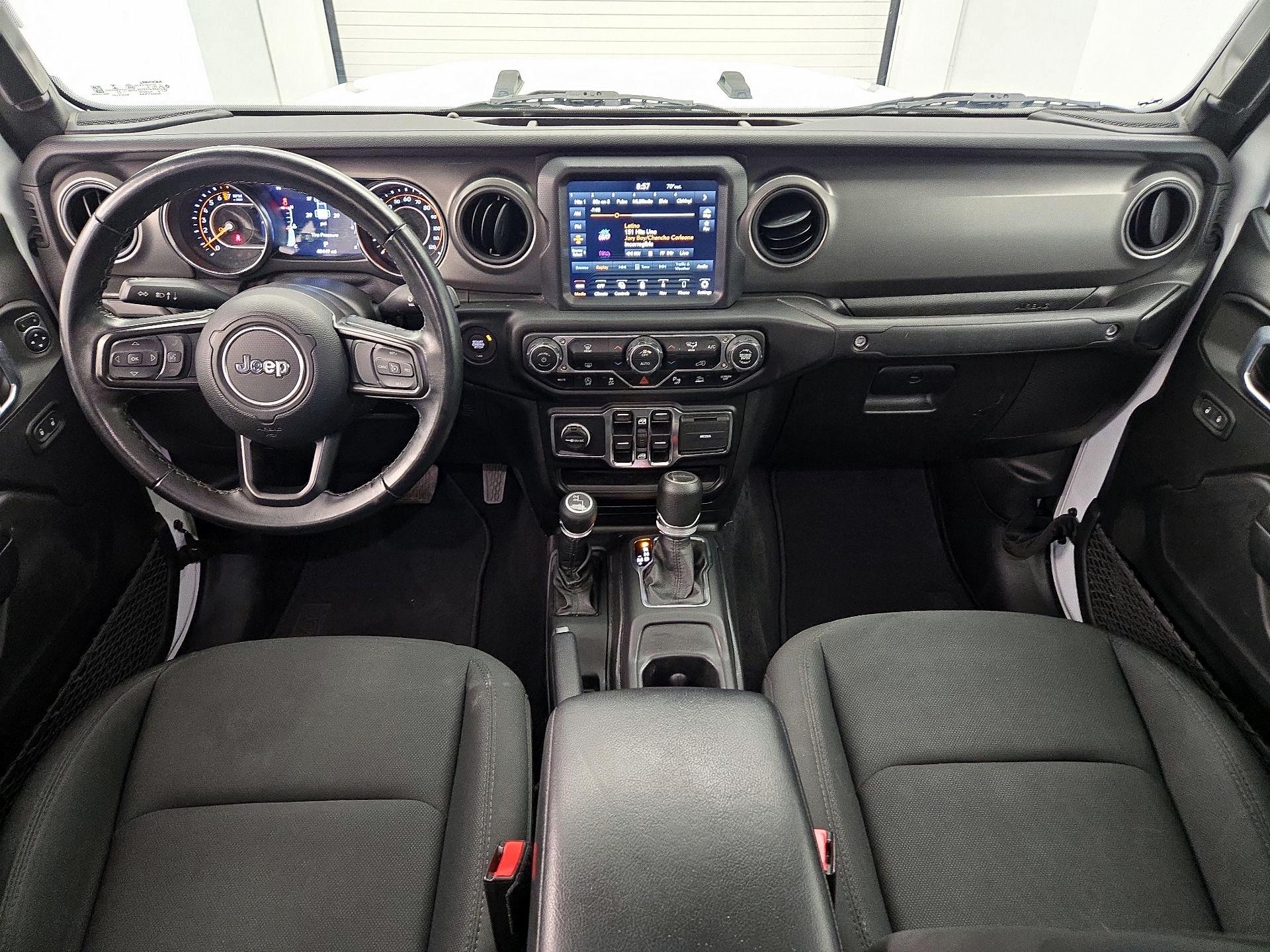 Thumbnail: 2021 Jeep Gladiator - 9