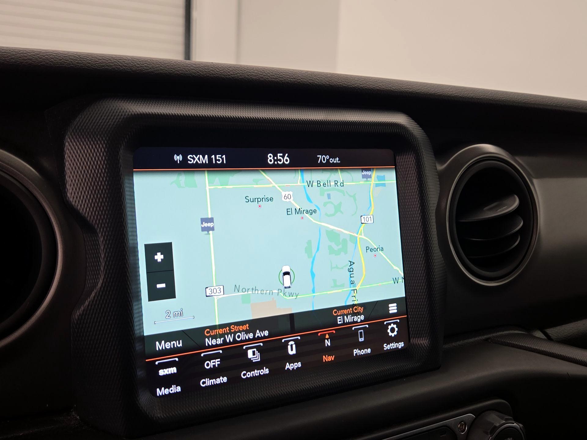 Thumbnail: 2021 Jeep Gladiator - 14