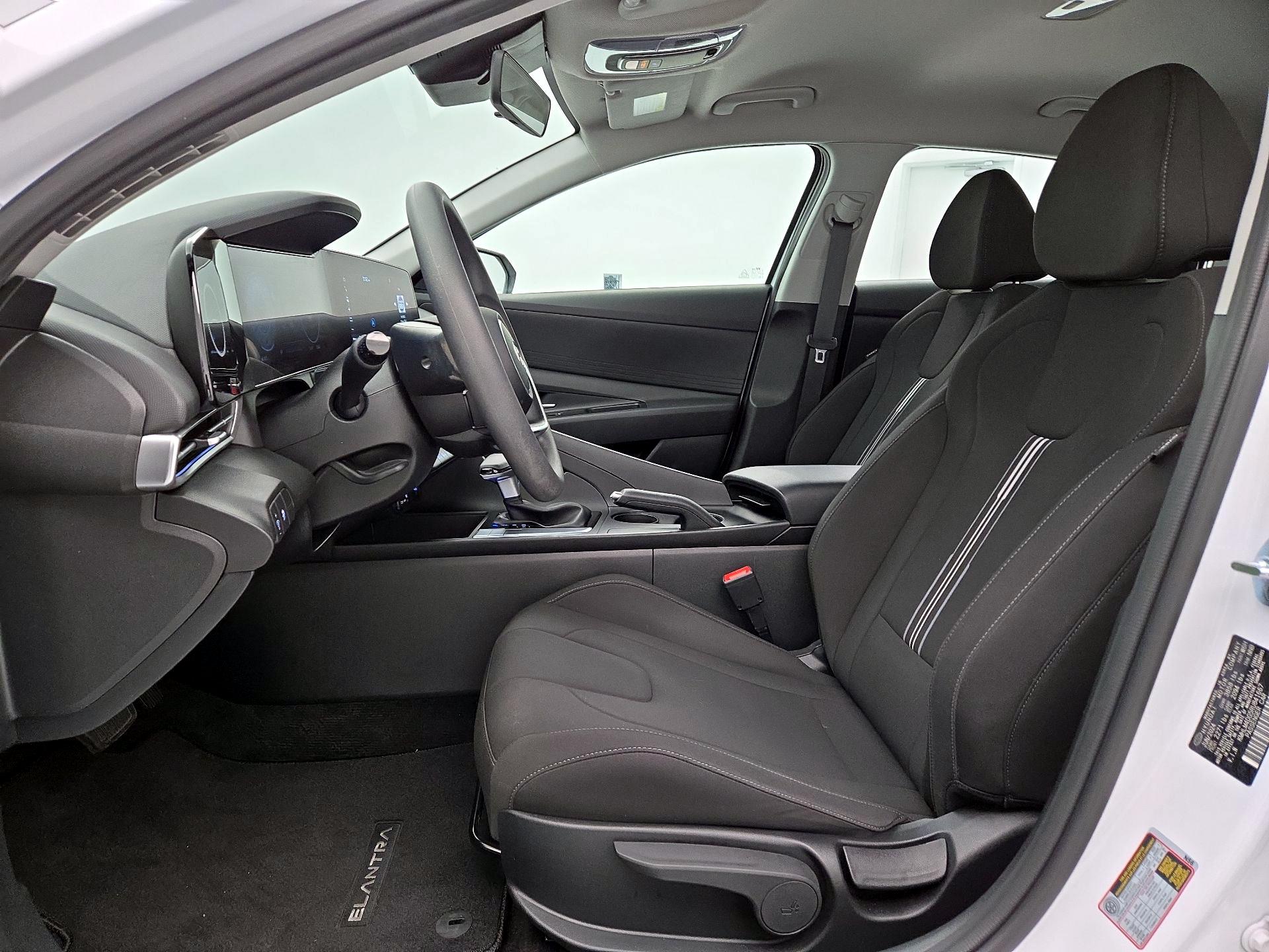 Thumbnail: 2024 Hyundai Elantra - 11