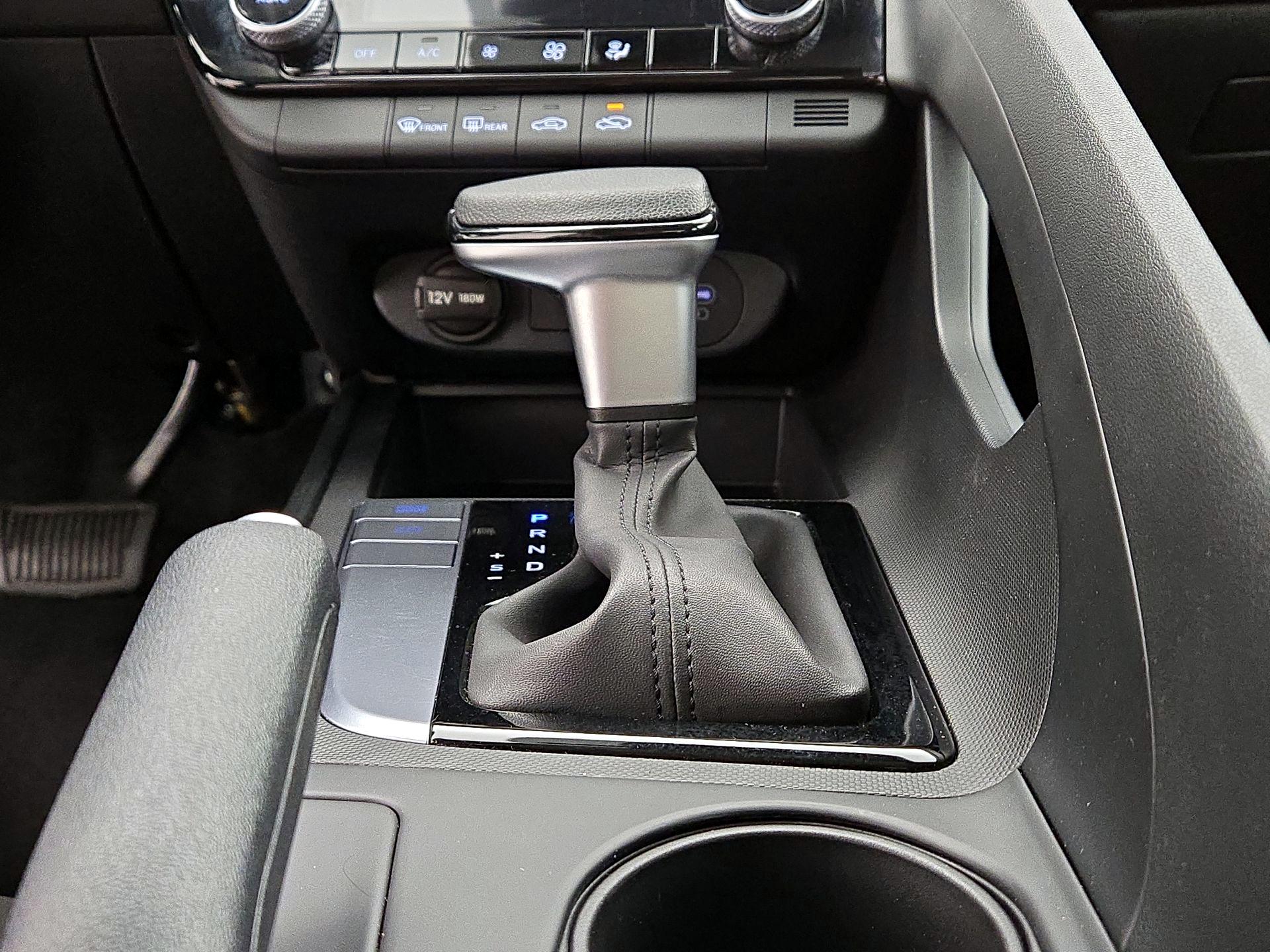 Thumbnail: 2024 Hyundai Elantra - 18