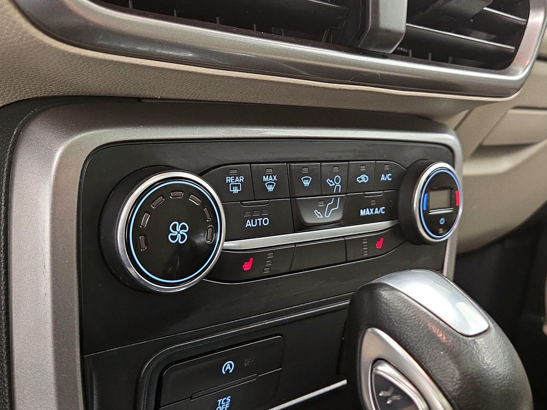 Thumbnail: 2021 Ford EcoSport - 16