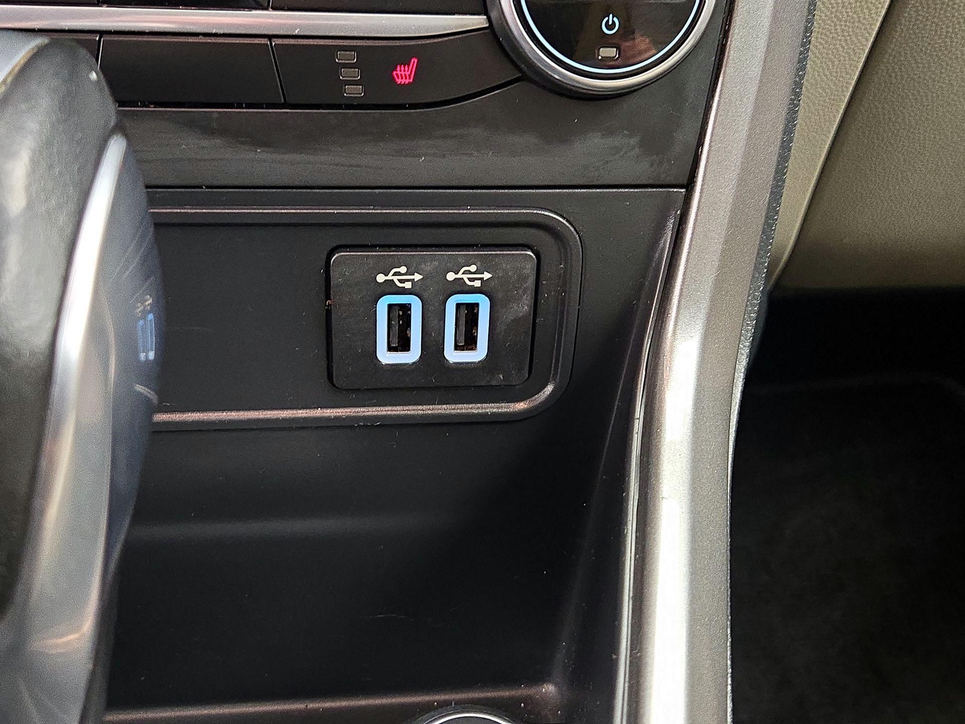 Thumbnail: 2021 Ford EcoSport - 18