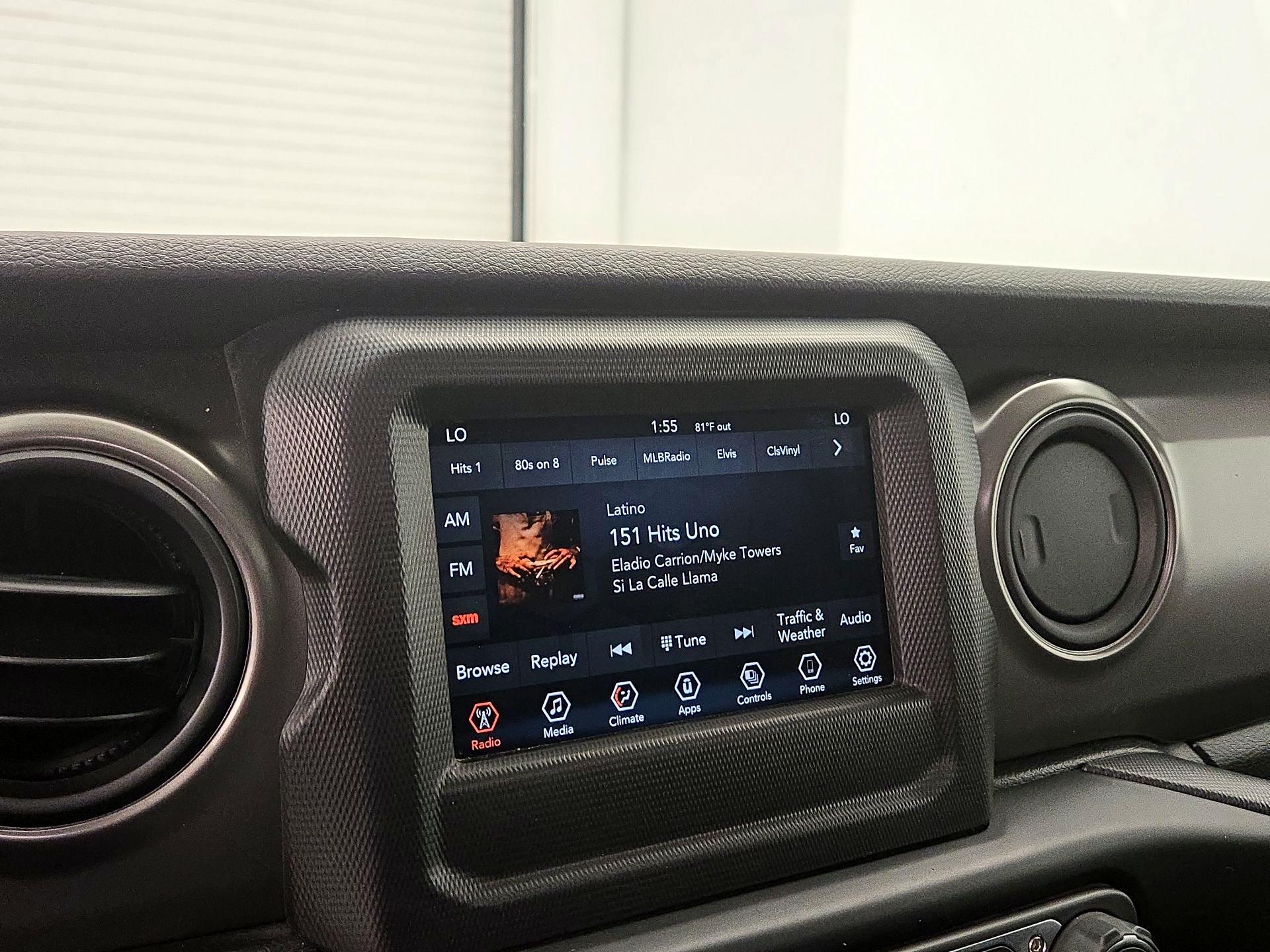 Thumbnail: 2022 Jeep Gladiator - 15