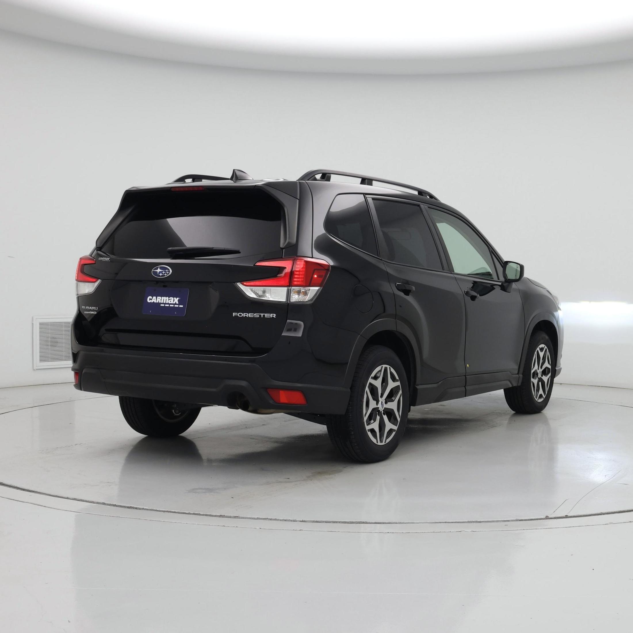 Thumbnail: 2023 Subaru Forester - 8