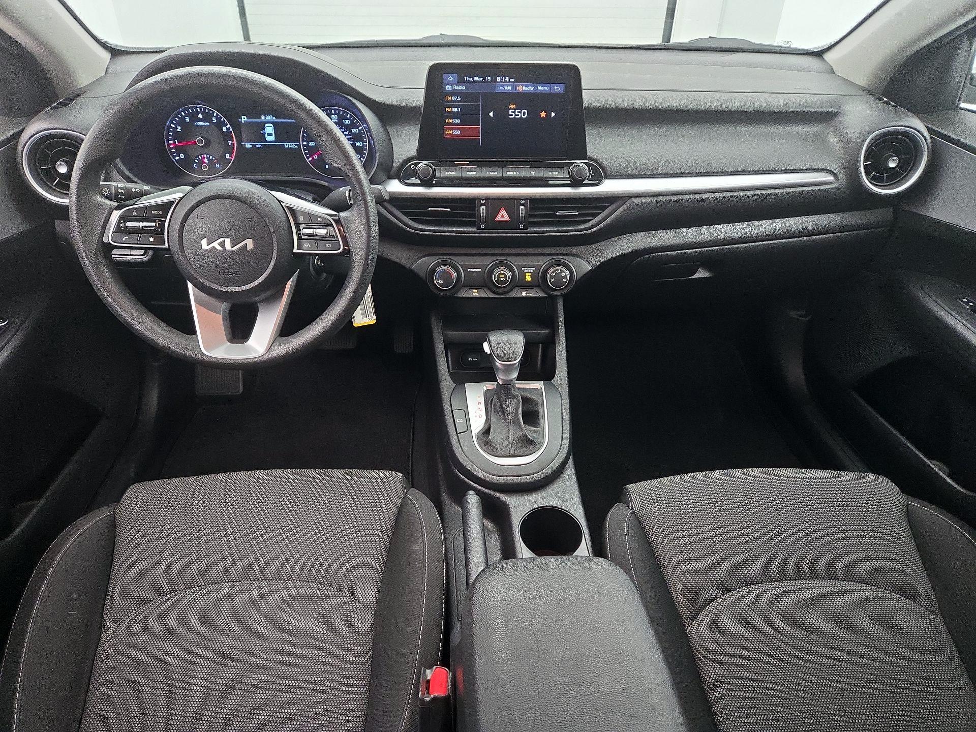 Thumbnail: 2022 Kia Forte - 9
