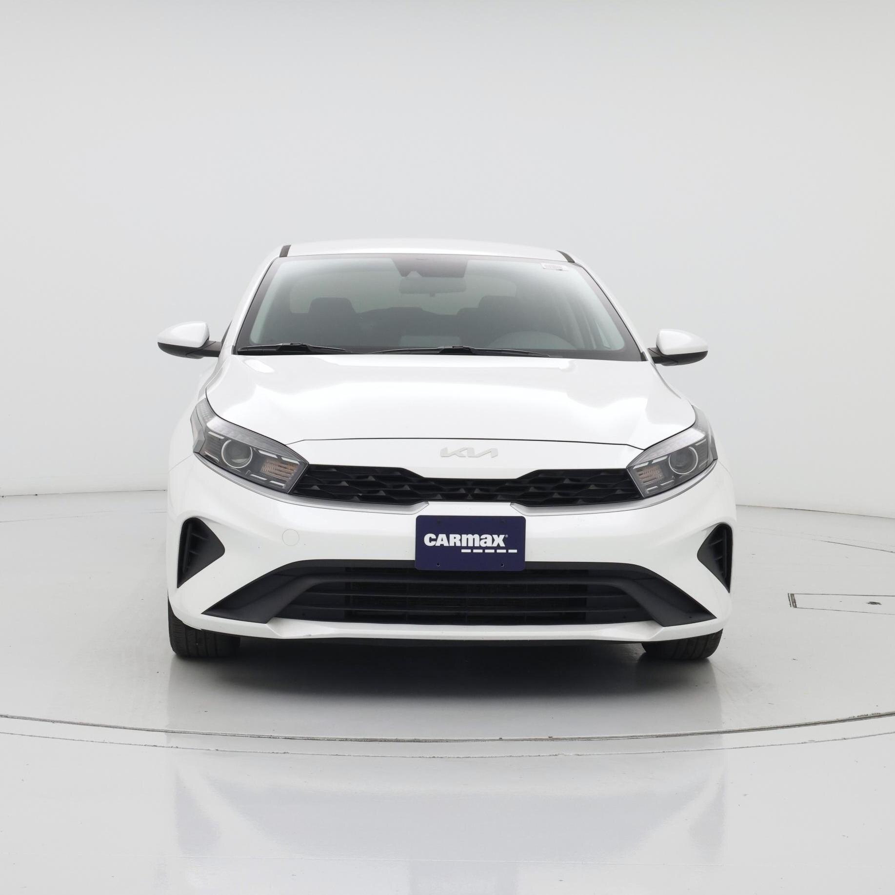 Thumbnail: 2022 Kia Forte - 5
