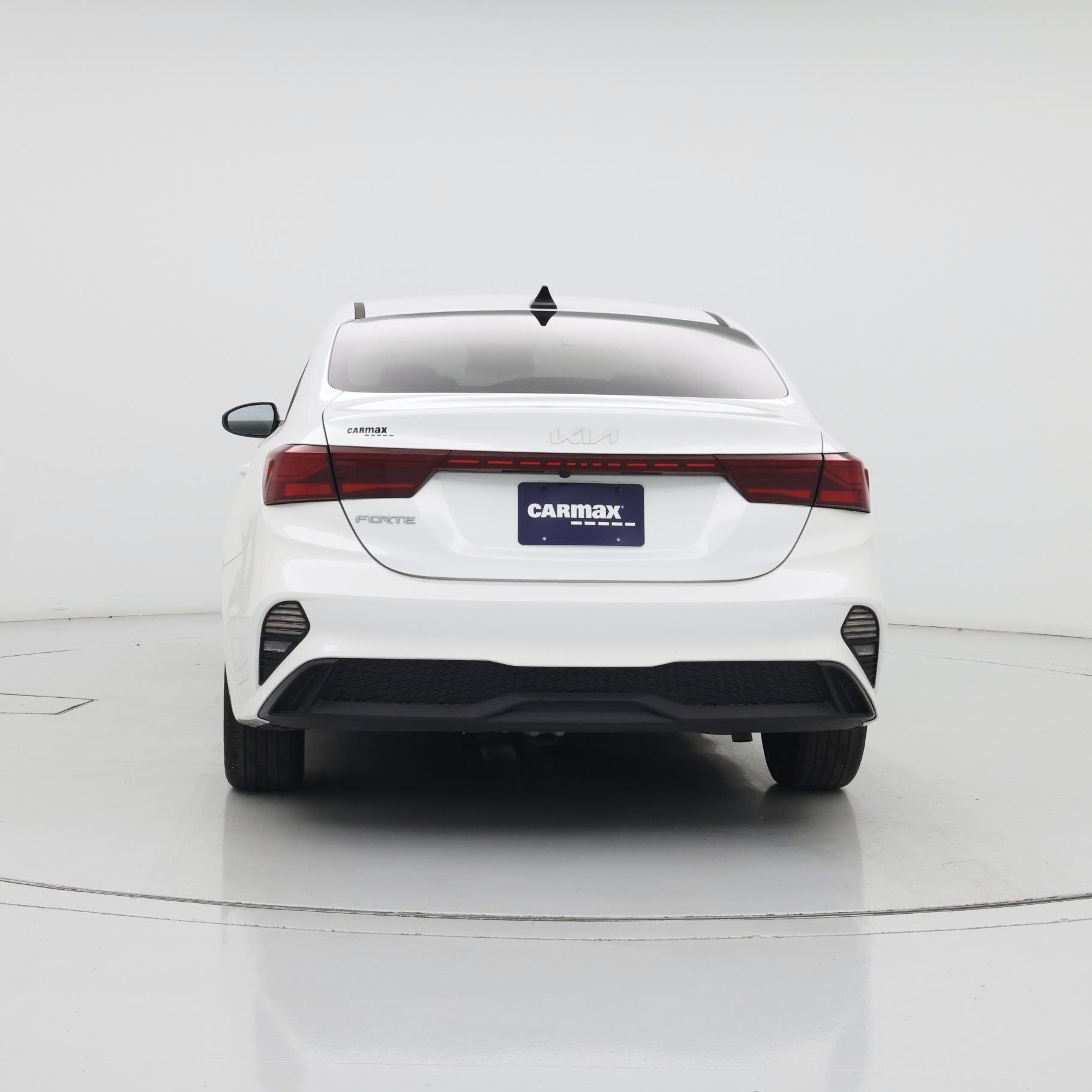Thumbnail: 2022 Kia Forte - 6