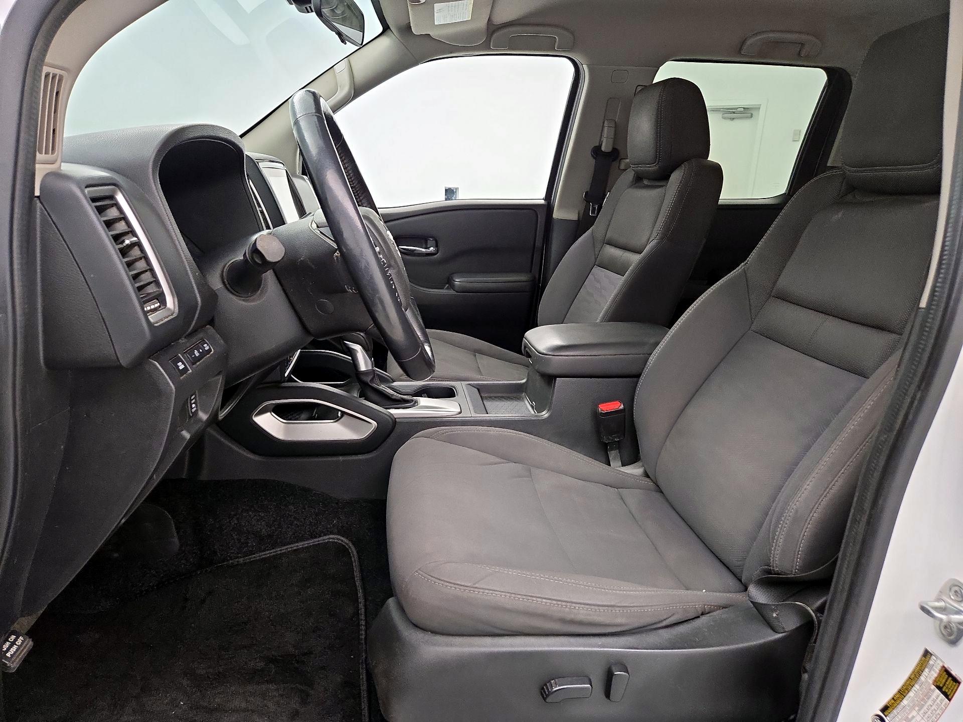 Thumbnail: 2023 Nissan Frontier - 11